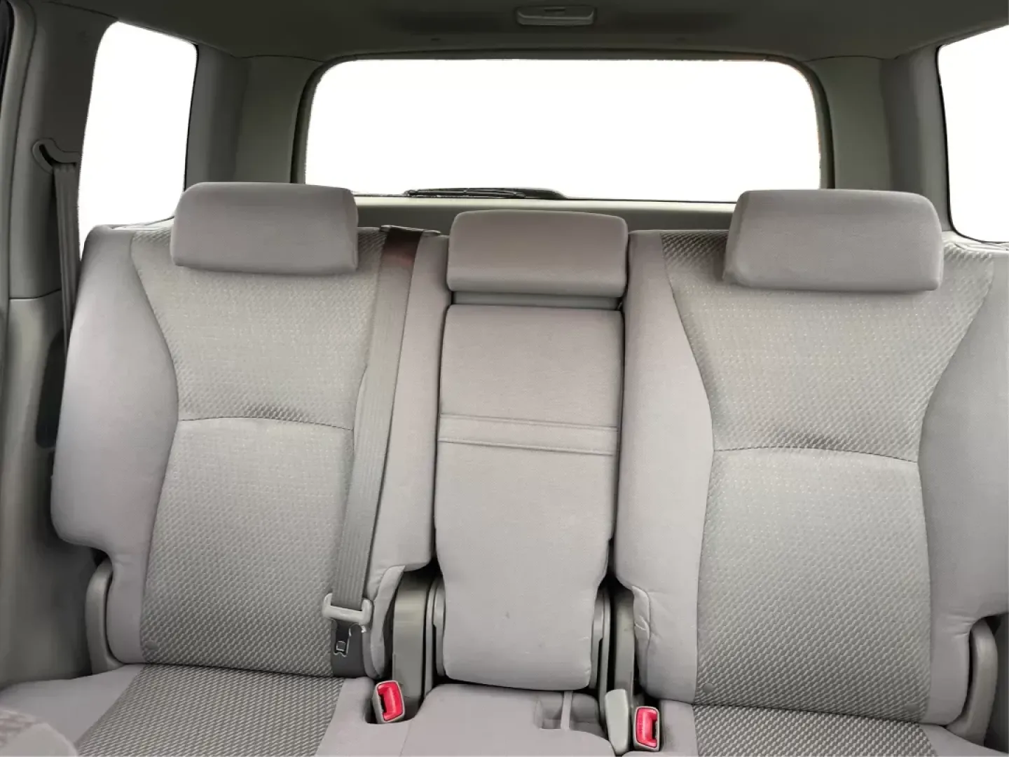 2007 Toyota Highlander V6 | Sport V6 (JTEGP21A370) with an 3.3L V-6 DOHC engine, located at 1230 East Main St, Xenia, OH, 45385, (937) 908-9800, 39.688026, -83.910172 - 2007 Toyota Highlander V6 | Sport V6 - Photo#13