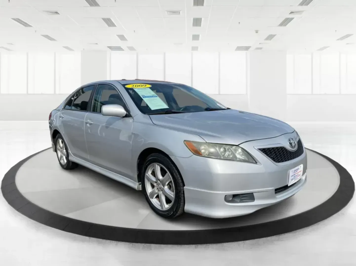 2009 Toyota Camry SE V6 (4T1BK46K39U) with an 3.5L V-6 DOHC engine, located at 401 Woodman Dr, Riverside, OH, 45431, (937) 908-9800, 39.760899, -84.123421 - 2009 Toyota Camry SE V6 - Photo#0