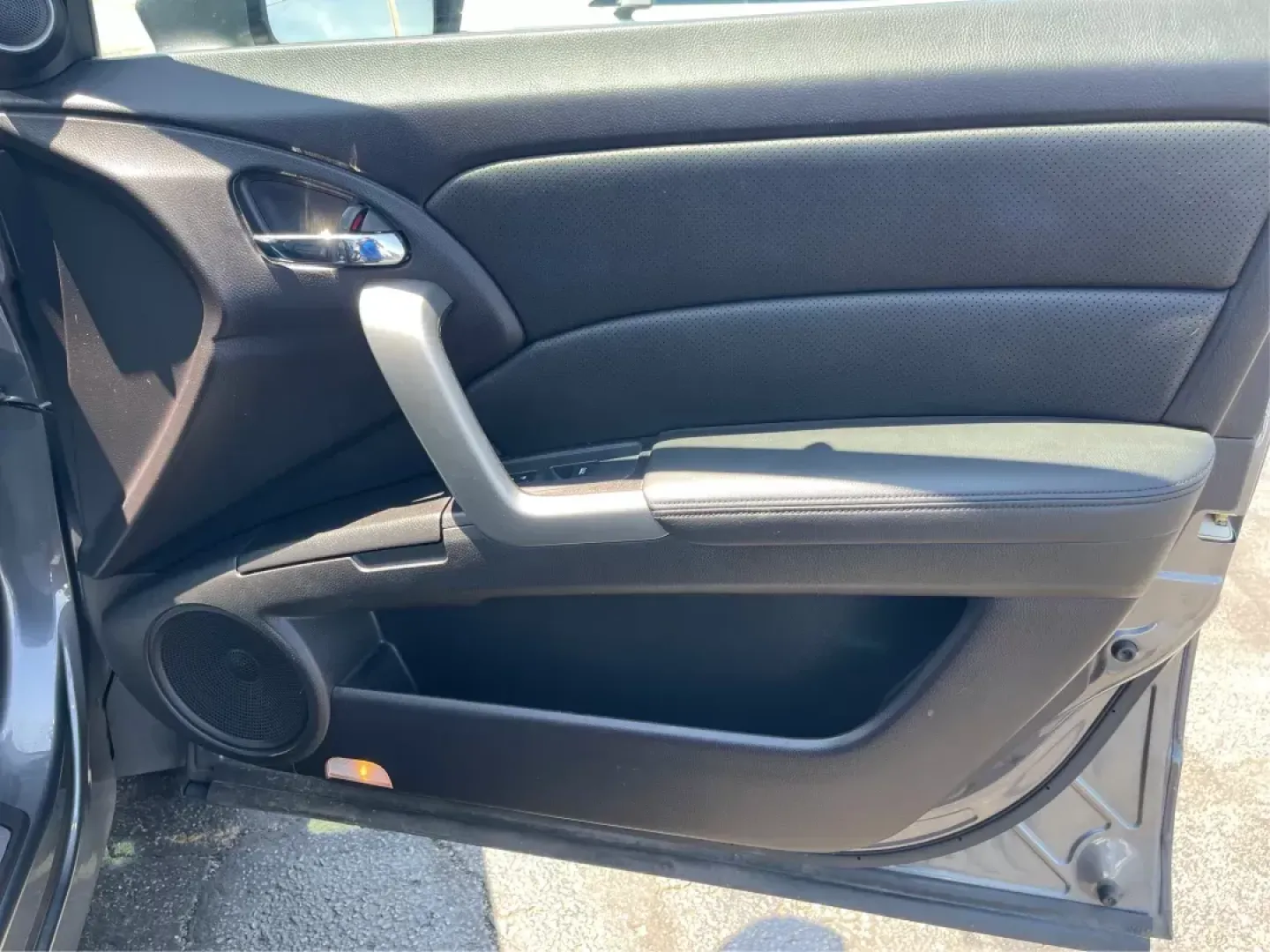 2010 Acura RDX SH-AWD w/Tech (5J8TB1H52AA) with an Other engine, located at 1099 N County Rd 25A , Troy, OH, 45373, (937) 908-9800, 40.057079, -84.212883 - Are you searching for the perfect crossover that seamlessly blends style, comfort, and versatility? Whether you're navigating daily commutes, planning family road trips, or simply seeking a reliable vehicle for weekend adventures, the 2010 Acura RDX SH-AWD w/Tech is your ideal match. With its spacio - Photo#19