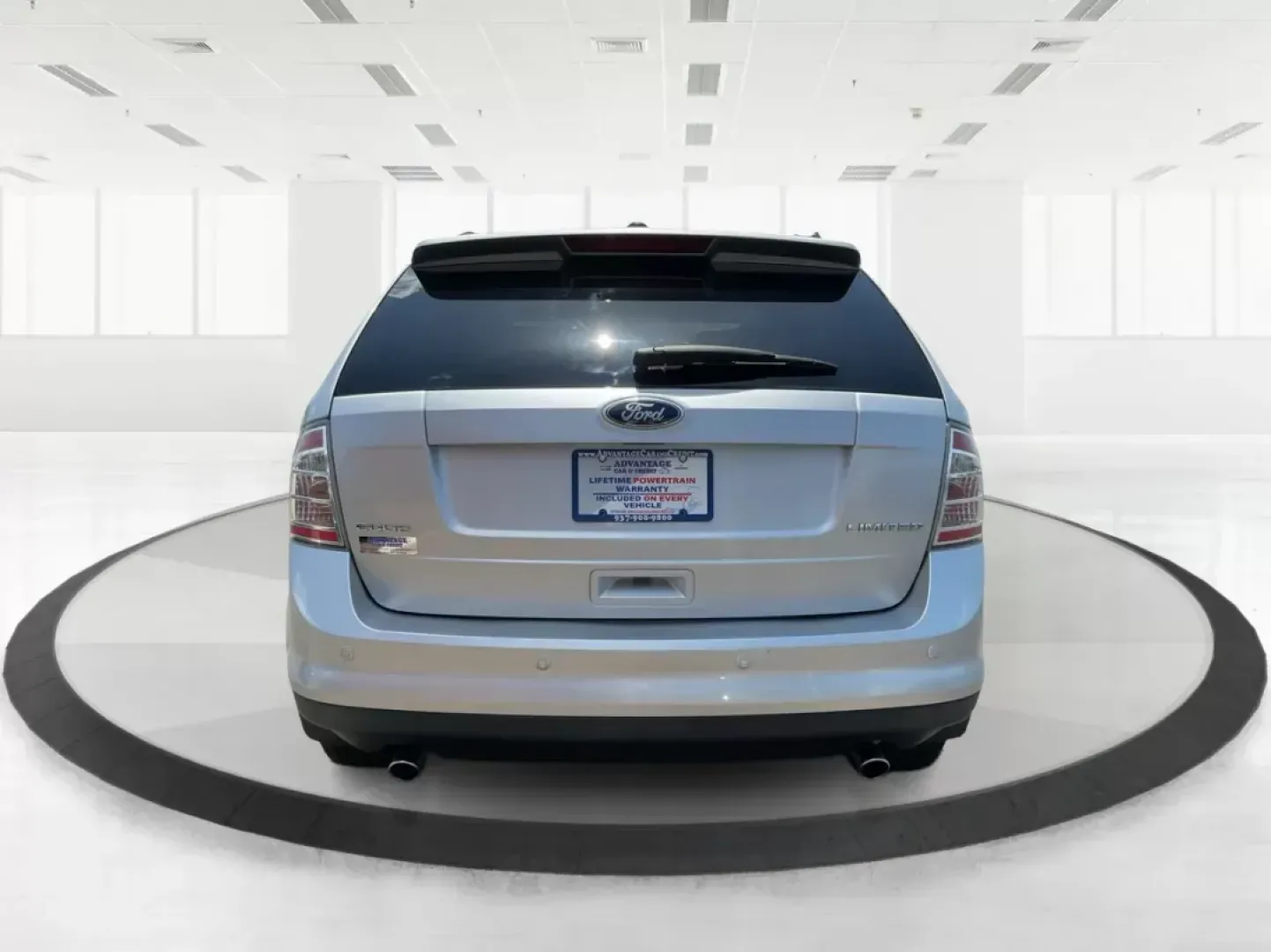 2010 Ford Edge Limited (2FMDK3KC4AB) with an Duratec 3.5L V-6 DOHC engine, located at 1951 S Dayton Lakeview Rd., New Carlisle, OH, 45344, (937) 908-9800, 39.890999, -84.050255 - **Discover Your Next Adventure with the 2010 Ford Edge Limited Perfect for Family Road Trips!**<br /> <br /> Are you ready to elevate your family road trips or daily commutes? The 2010 Ford Edge Limited is here to take your driving experience to the next level! With its spacious interior, advanced - Photo#3