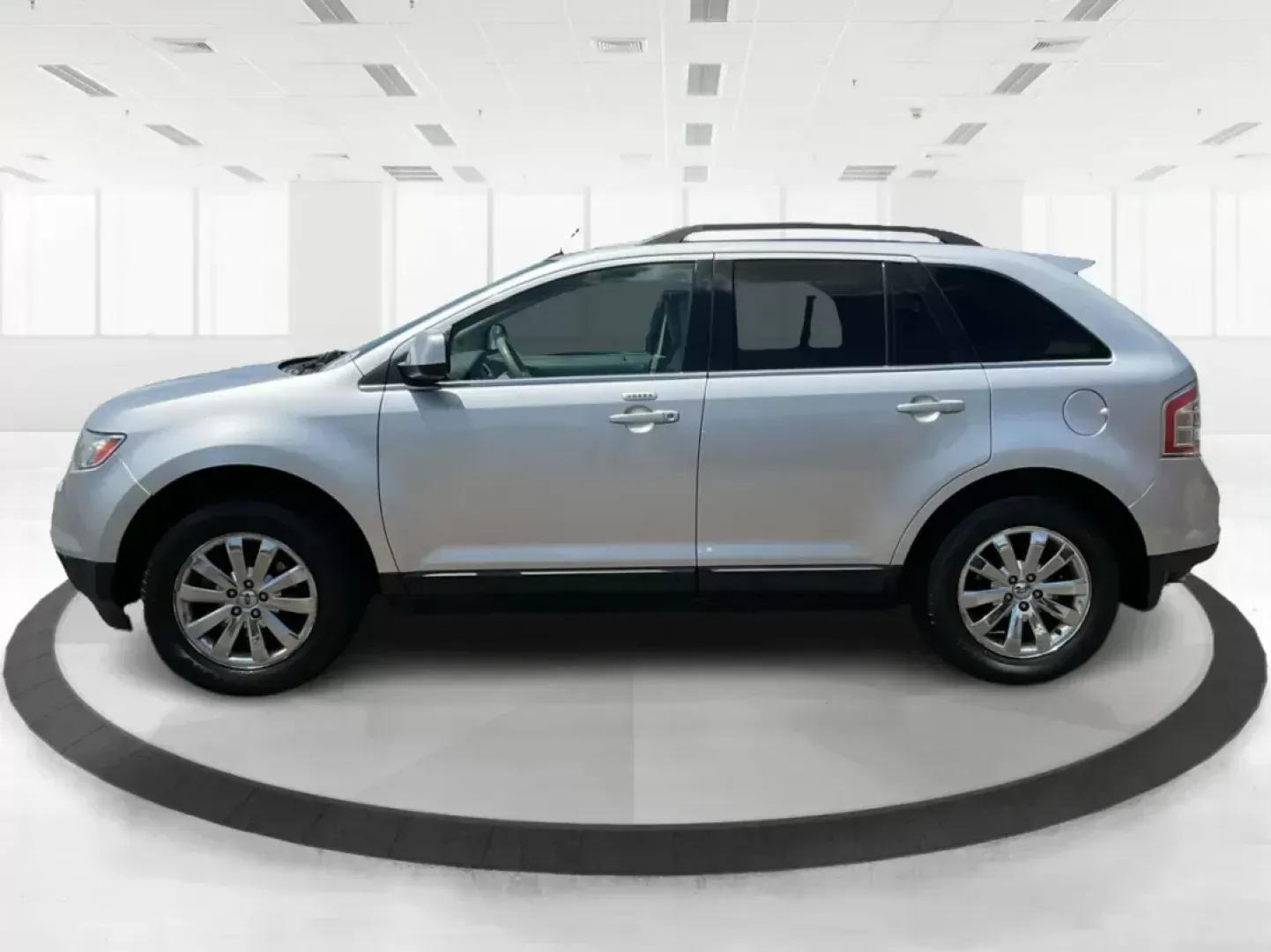 2010 Ford Edge Limited (2FMDK3KC4AB) with an Duratec 3.5L V-6 DOHC engine, located at 1951 S Dayton Lakeview Rd., New Carlisle, OH, 45344, (937) 908-9800, 39.890999, -84.050255 - **Discover Your Next Adventure with the 2010 Ford Edge Limited Perfect for Family Road Trips!**<br /> <br /> Are you ready to elevate your family road trips or daily commutes? The 2010 Ford Edge Limited is here to take your driving experience to the next level! With its spacious interior, advanced - Photo#5