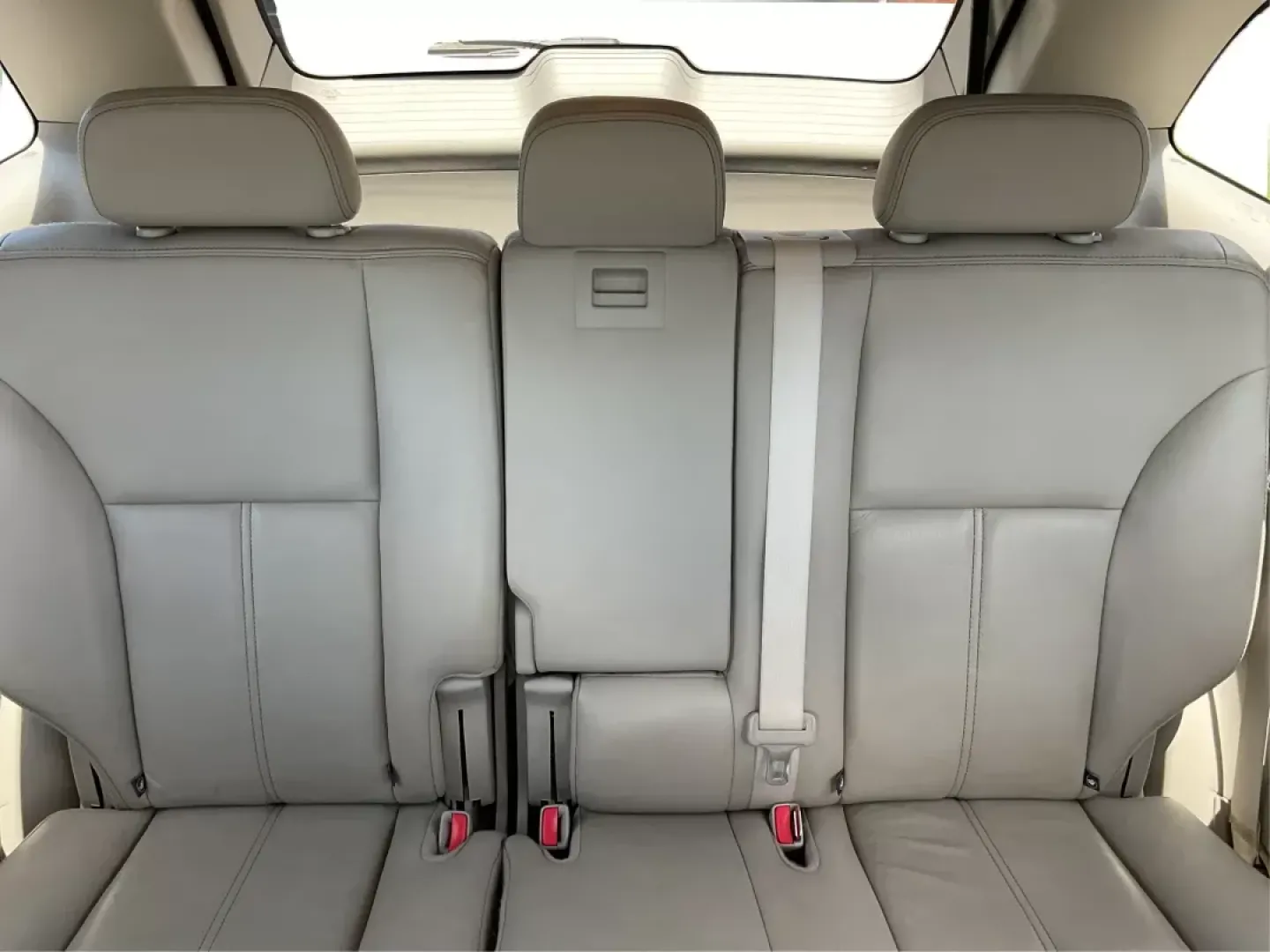 2010 Ford Edge Limited (2FMDK3KC4AB) with an Duratec 3.5L V-6 DOHC engine, located at 1951 S Dayton Lakeview Rd., New Carlisle, OH, 45344, (937) 908-9800, 39.890999, -84.050255 - **Discover Your Next Adventure with the 2010 Ford Edge Limited Perfect for Family Road Trips!**<br /> <br /> Are you ready to elevate your family road trips or daily commutes? The 2010 Ford Edge Limited is here to take your driving experience to the next level! With its spacious interior, advanced - Photo#13