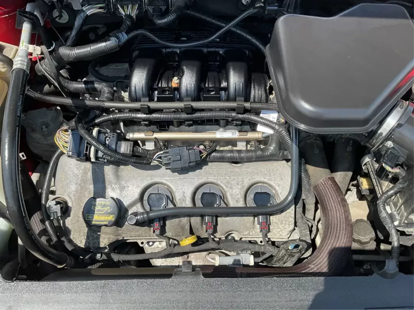 2010 Ford Edge SEL (2FMDK3JC3AB) with an Duratec 3.5L V-6 DOHC engine, located at 1230 East Main St, Xenia, OH, 45385, (937) 908-9800, 39.688026, -83.910172 - Experience the freedom of the open road with the 2010 Ford Edge SEL, a perfect companion for growing families, weekend adventurers, or anyone looking to elevate their daily commute. With its spacious interior and robust performance, this SUV is designed to meet all your needs, whether you're navigat - Photo#10