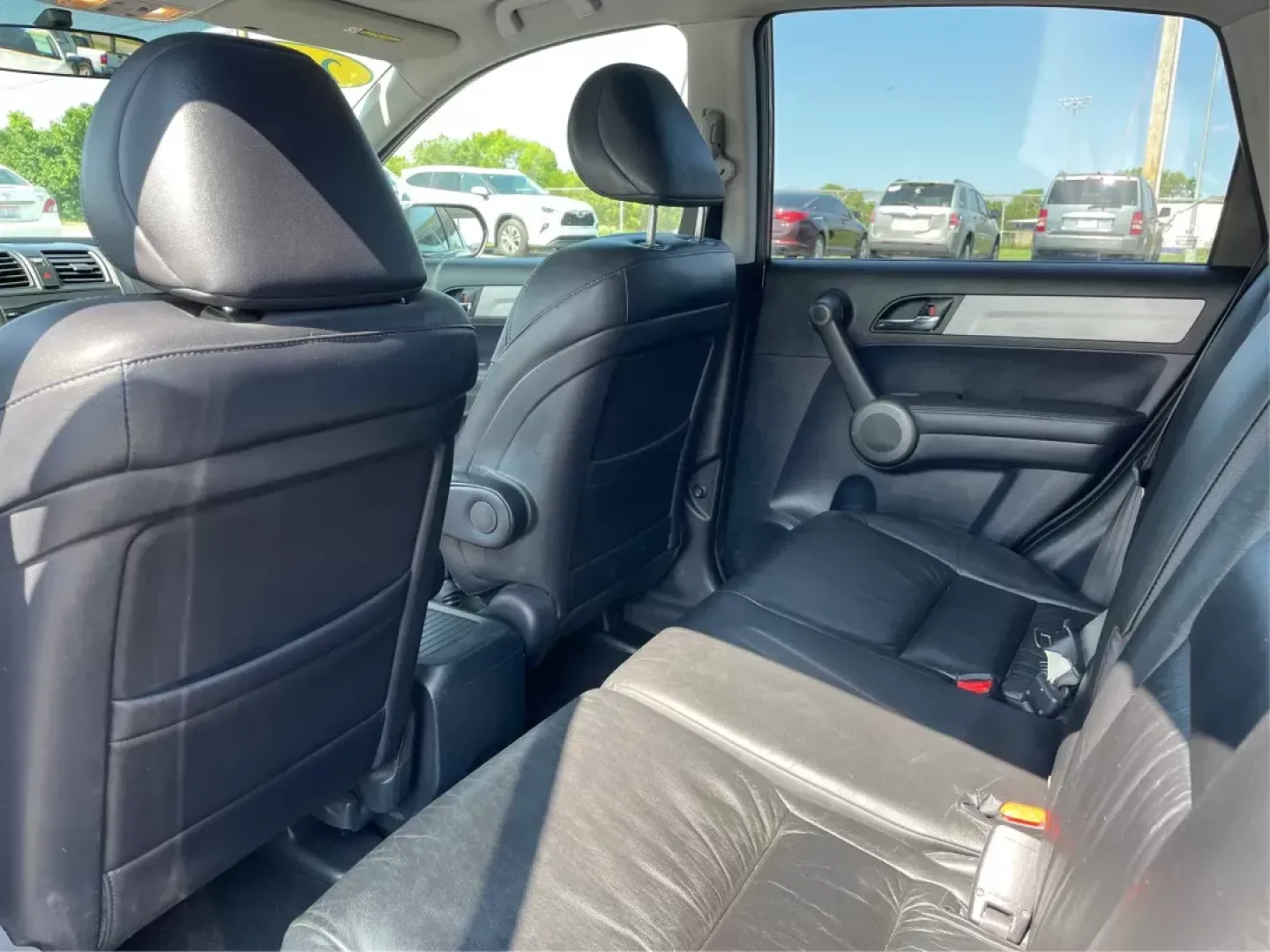 2010 Honda CR-V EX-L (5J6RE4H74AL) with an 2.4L I-4 DOHC engine, located at 8750 N County Rd 25A, Piqua, OH, 45356, (937) 908-9800, 40.164391, -84.232513 - 2010 Honda CR-V EX-L - Photo#9