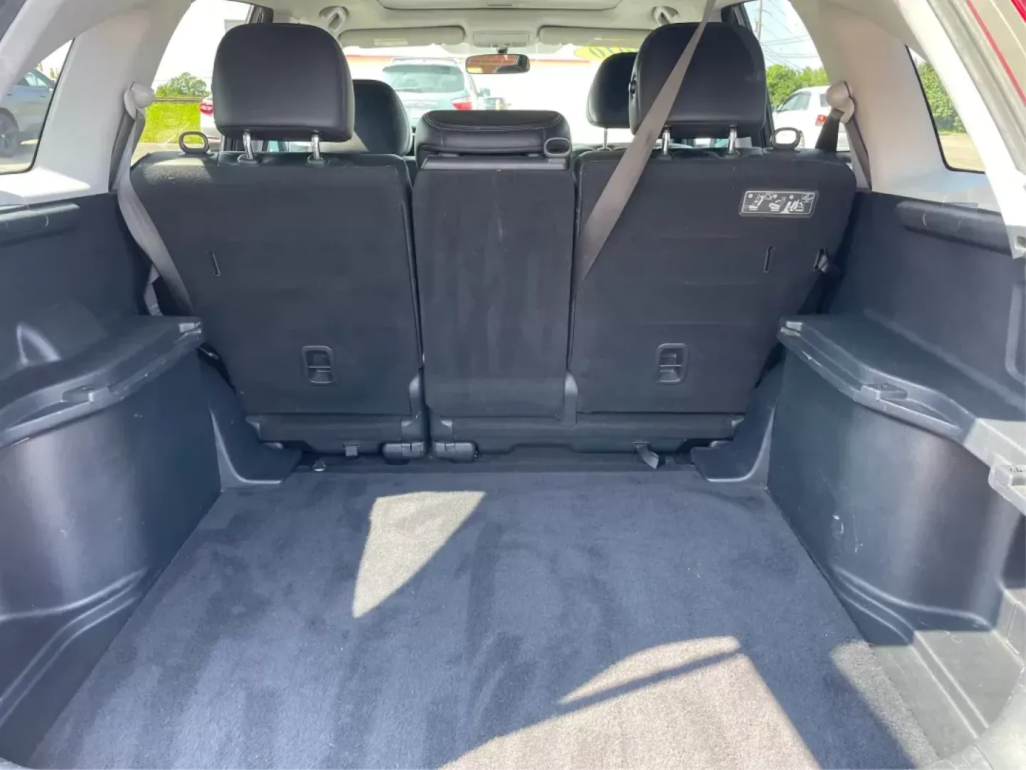 2010 Honda CR-V EX-L (5J6RE4H74AL) with an 2.4L I-4 DOHC engine, located at 8750 N County Rd 25A, Piqua, OH, 45356, (937) 908-9800, 40.164391, -84.232513 - 2010 Honda CR-V EX-L - Photo#11