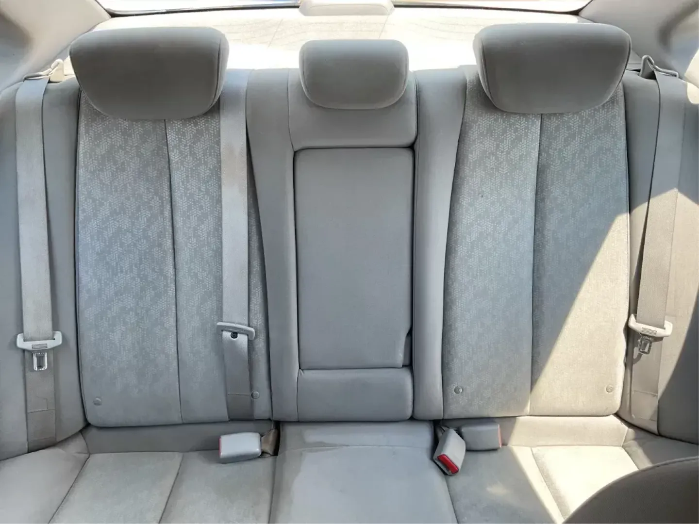 2010 Hyundai Elantra GLS (KMHDU4AD8AU) with an 2L I-4 DOHC engine, located at 1951 S Dayton Lakeview Rd., New Carlisle, OH, 45344, (937) 908-9800, 39.890999, -84.050255 - 2010 Hyundai Elantra GLS - Photo#14