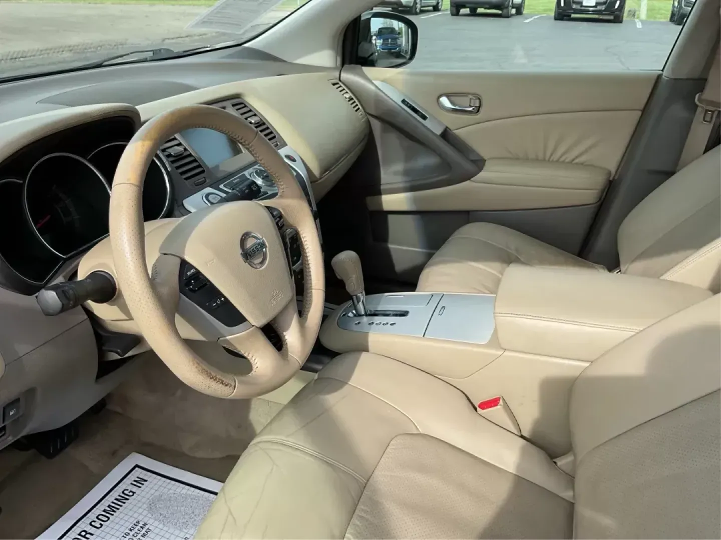 2010 Nissan Murano SL (JN8AZ1MW4AW) with an 3.5L V-6 DOHC engine, located at 1099 N County Rd 25A , Troy, OH, 45373, (937) 908-9800, 40.057079, -84.212883 - One Owner - Photo#8