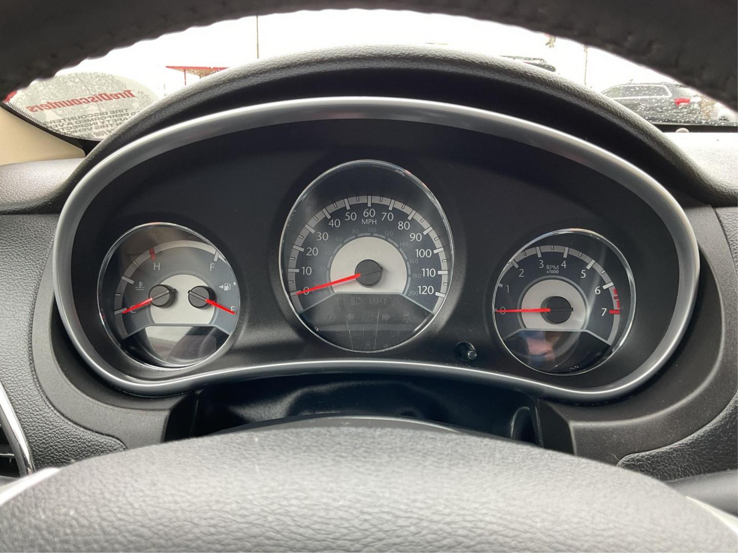 2011 Chrysler 200 Touring (1C3BC1FG5BN) with an 3.6L V6 DOHC 24V FFV engine, 6-Speed Automatic transmission, located at 1230 East Main St, Xenia, OH, 45385, (937) 908-9800, 39.688026, -83.910172 - 2011 Chrysler 200 Touring - Photo#14