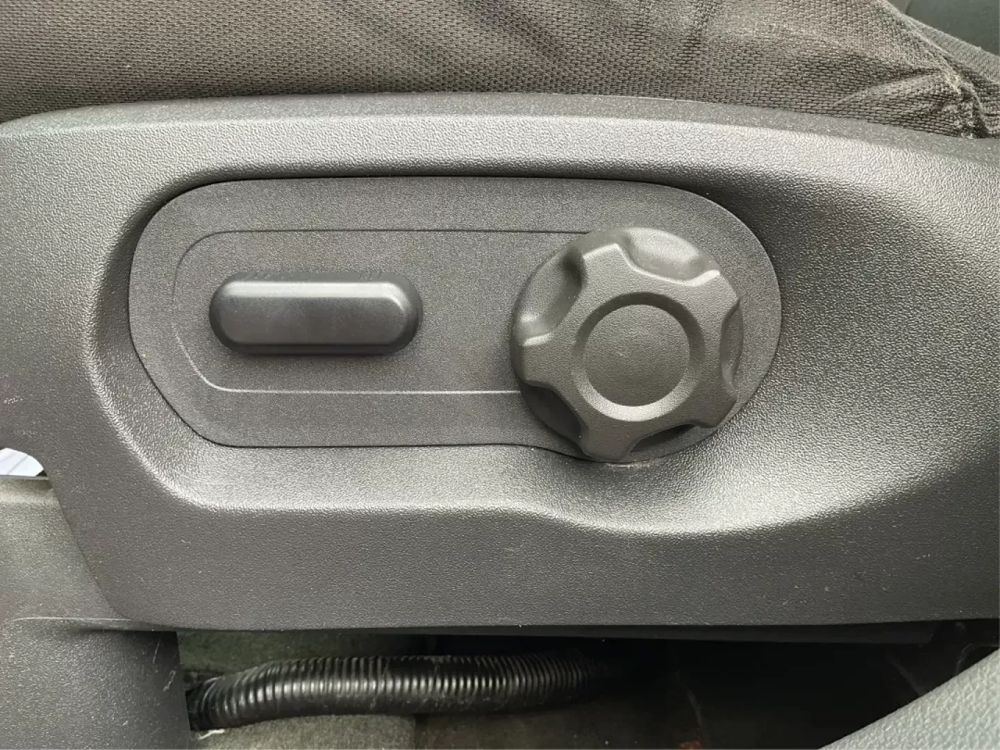 2011 Ford Explorer XLT (1FMHK7D8XBG) with an Other engine, located at 8750 N County Rd 25A, Piqua, OH, 45356, (937) 908-9800, 40.164391, -84.232513 - Third Row - Photo#17
