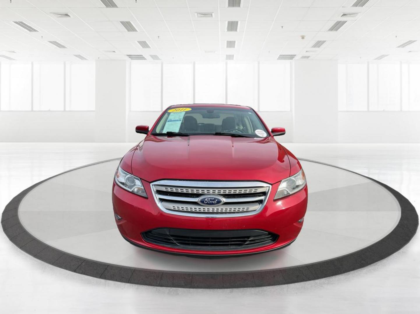 2011 Ford Taurus SEL (1FAHP2HW0BG) with an Duratec 3.5L V-6 DOHC engine, located at 1099 N County Rd 25A , Troy, OH, 45373, (937) 908-9800, 40.057079, -84.212883 - 2011 Ford Taurus SEL - Photo#6
