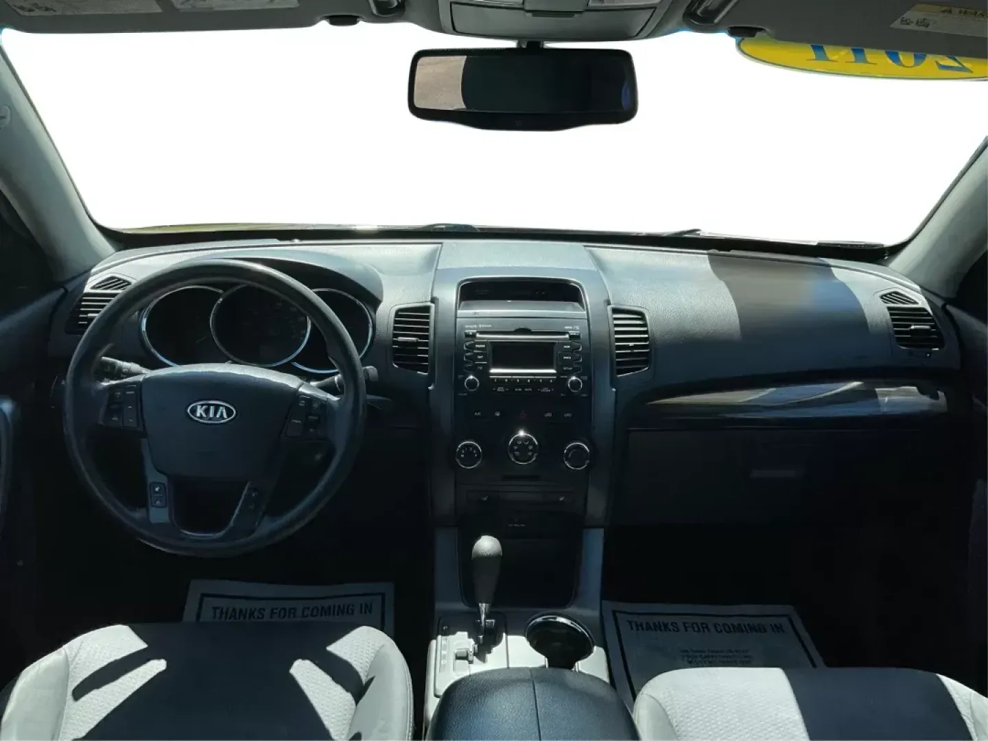 2011 Dark Cherry Kia Sorento LX 2WD (5XYKT3A14BG) with an 2.4L L4 DOHC 16V engine, 6-Speed Automatic transmission, located at 1230 East Main St, Xenia, OH, 45385, (937) 908-9800, 39.688026, -83.910172 - 2011 Kia Sorento LX 2WD - Photo#16