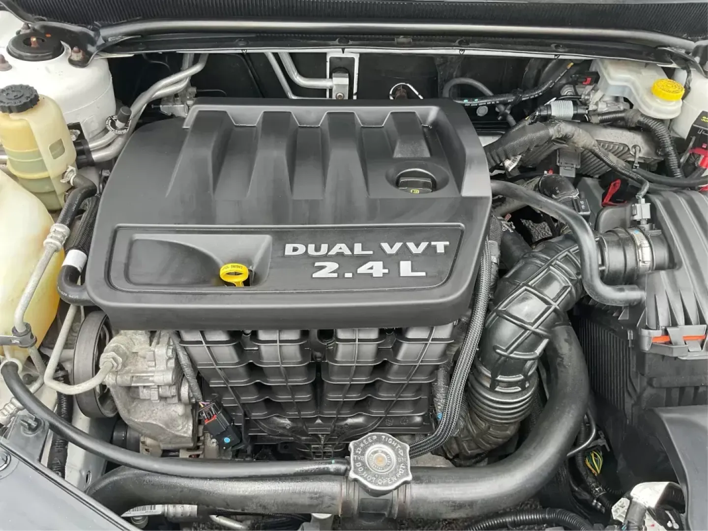 2012 Chrysler 200 Touring (1C3CCBBB3CN) with an Other engine, located at 401 Woodman Dr, Riverside, OH, 45431, (937) 908-9800, 39.760899, -84.123421 - 2012 Chrysler 200 Touring - Photo#11