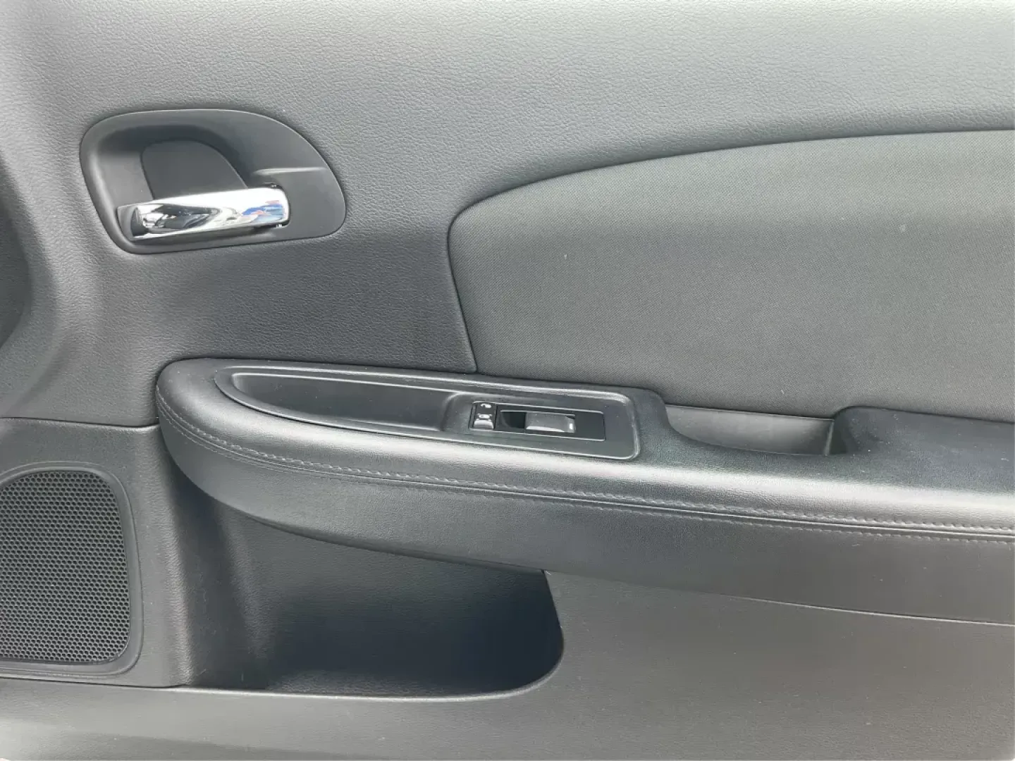 2012 Chrysler 200 Touring (1C3CCBBB3CN) with an Other engine, located at 401 Woodman Dr, Riverside, OH, 45431, (937) 908-9800, 39.760899, -84.123421 - 2012 Chrysler 200 Touring - Photo#19