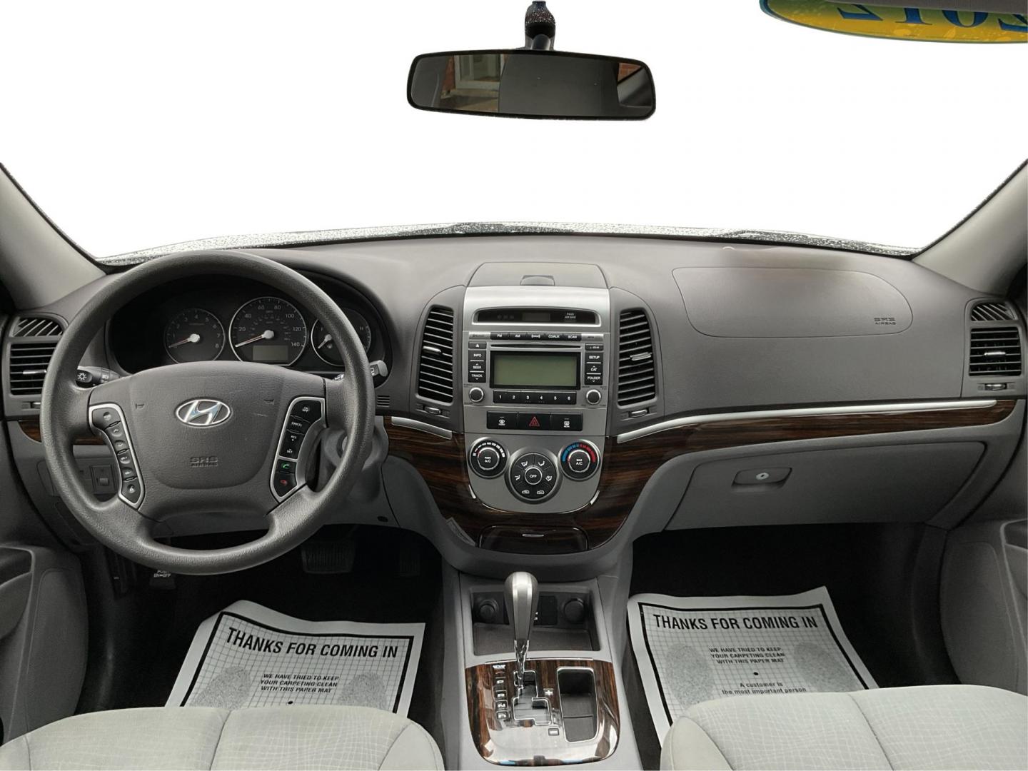 2012 Hyundai Santa Fe GLS (5XYZGDAB5CG) with an 2.4L I-4 DOHC engine, located at 1099 N County Rd 25A , Troy, OH, 45373, (937) 908-9800, 40.057079, -84.212883 - One Owner - Photo#18