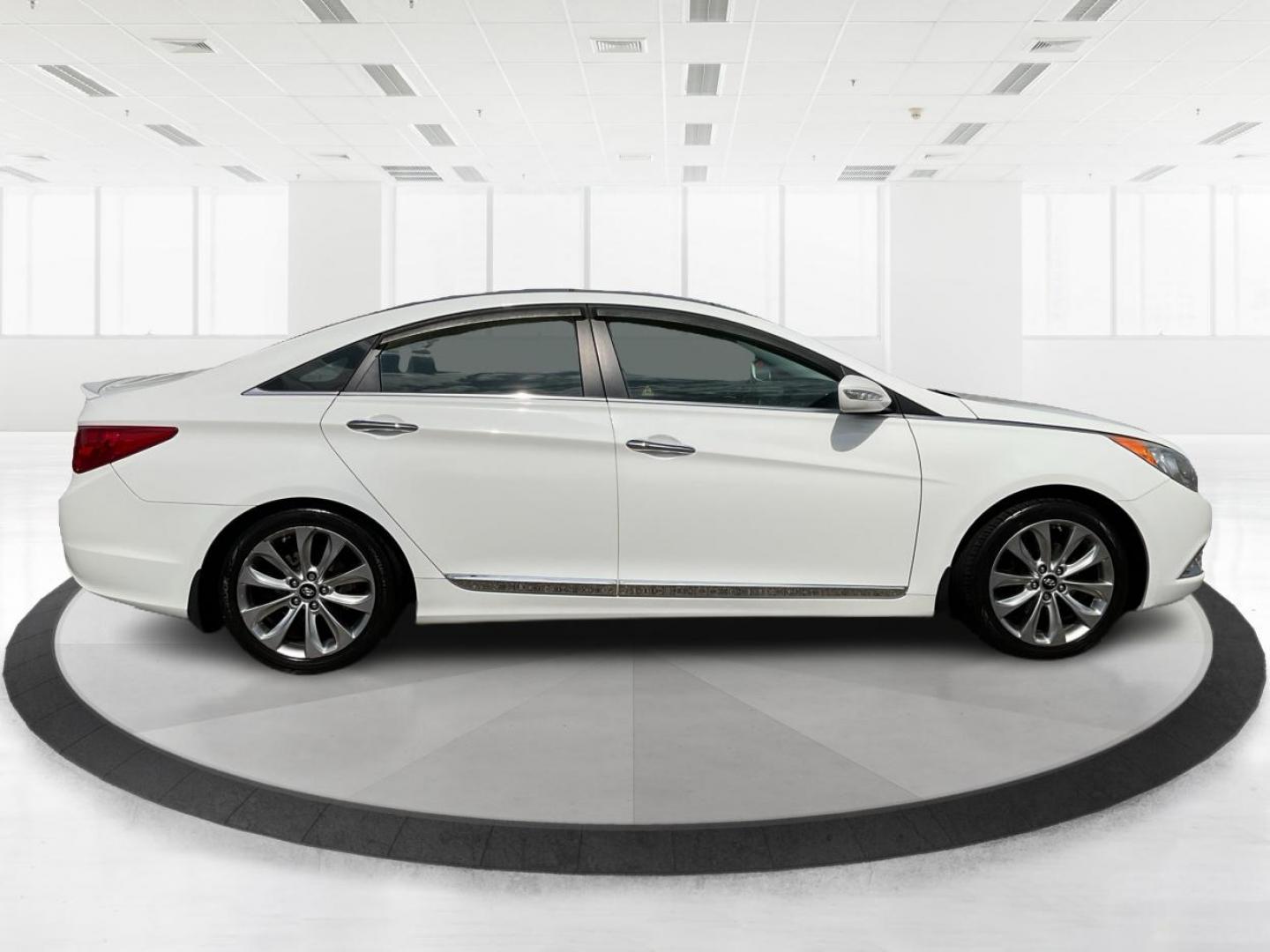 2012 Hyundai Sonata Limited 2.0T (5NPEC4AB7CH) with an 2L I-4 gasoline direct injection engine, located at 1184 Kauffman Ave, Fairborn, OH, 45324, (937) 908-9800, 39.807072, -84.030914 - 2012 Hyundai Sonata Limited 2.0T - Photo#1