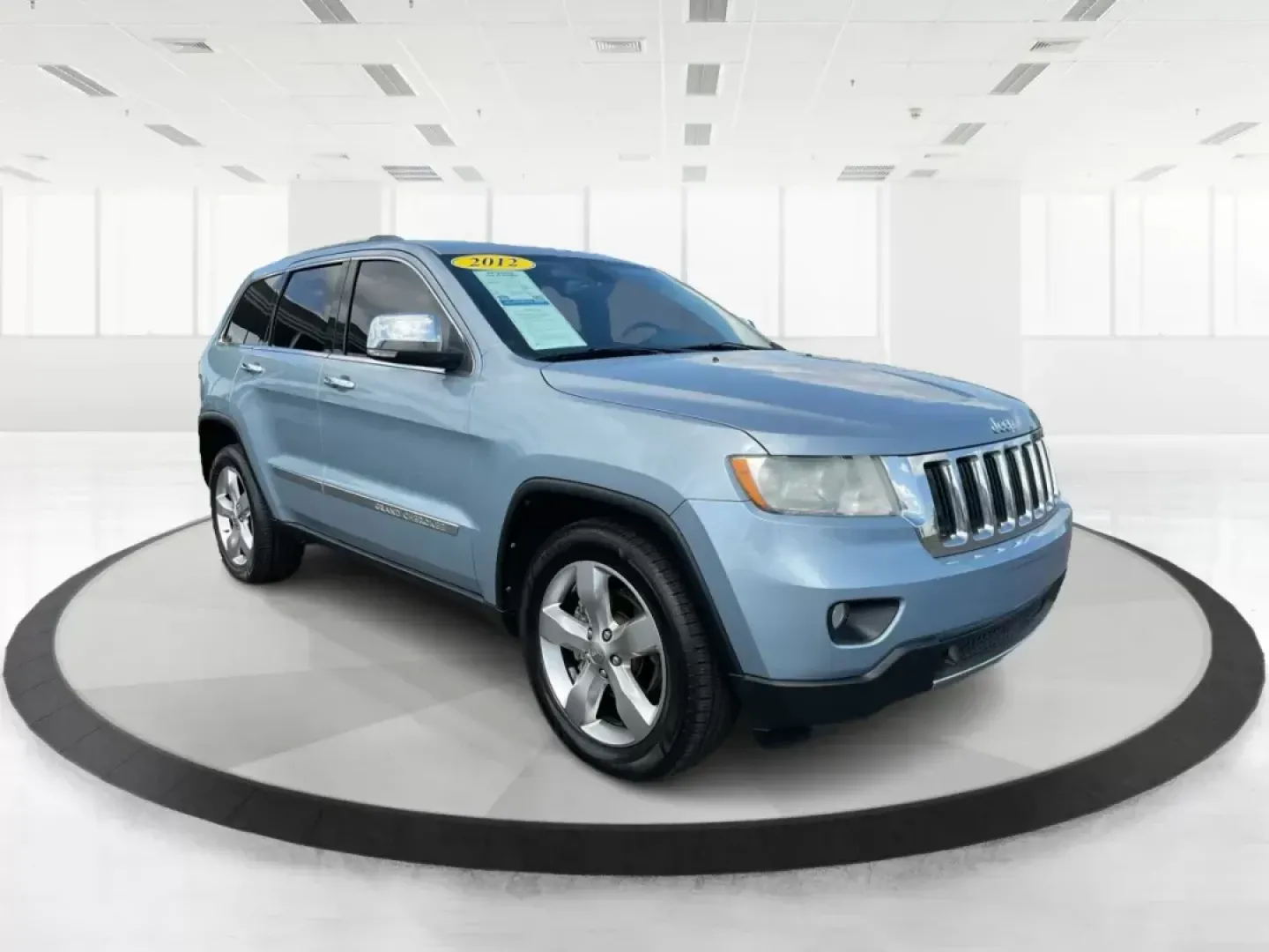 2012 Jeep Grand Cherokee Limited (1C4RJEBG5CC) with an Other engine, located at 880 E. National Road, Vandalia, OH, 45377, (937) 908-9800, 39.891918, -84.183594 - 2012 Jeep Grand Cherokee Limited - Photo#0