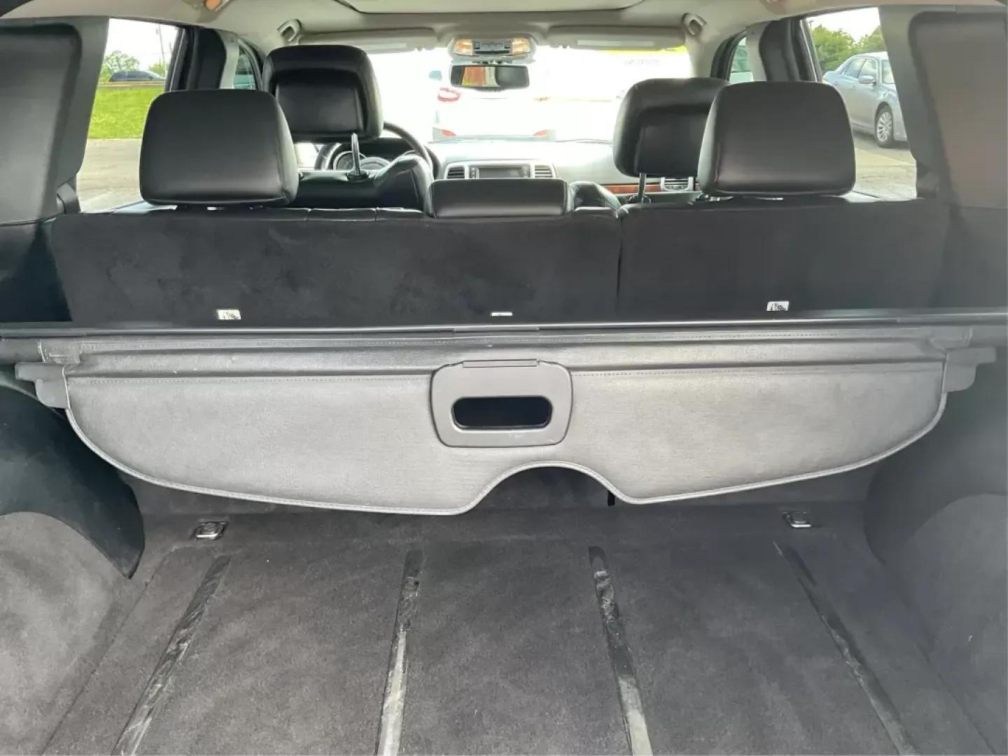 2012 Jeep Grand Cherokee Limited (1C4RJEBG5CC) with an Other engine, located at 880 E. National Road, Vandalia, OH, 45377, (937) 908-9800, 39.891918, -84.183594 - 2012 Jeep Grand Cherokee Limited - Photo#11