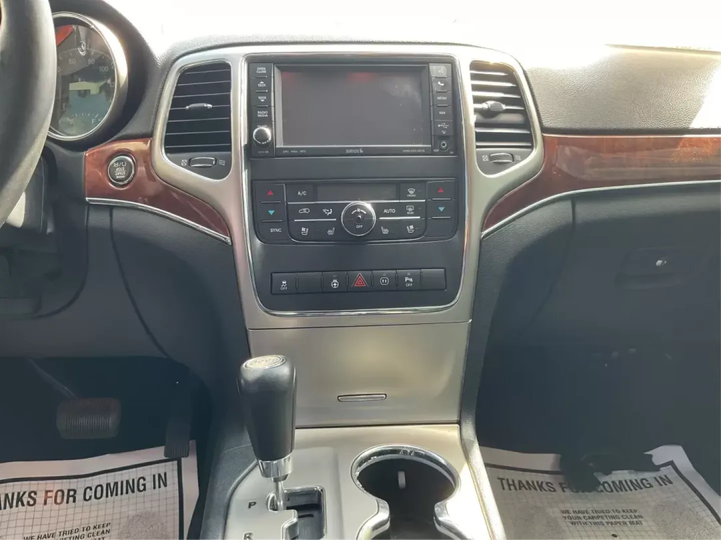 2012 Jeep Grand Cherokee Limited (1C4RJEBG5CC) with an Other engine, located at 880 E. National Road, Vandalia, OH, 45377, (937) 908-9800, 39.891918, -84.183594 - 2012 Jeep Grand Cherokee Limited - Photo#12