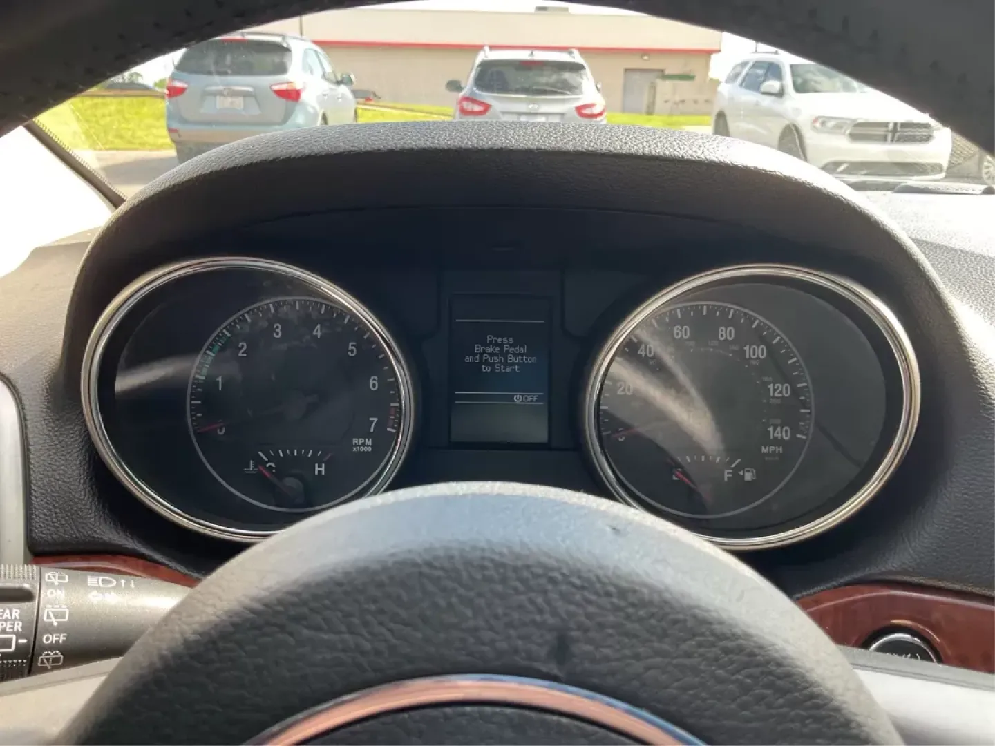 2012 Jeep Grand Cherokee Limited (1C4RJEBG5CC) with an Other engine, located at 880 E. National Road, Vandalia, OH, 45377, (937) 908-9800, 39.891918, -84.183594 - 2012 Jeep Grand Cherokee Limited - Photo#14
