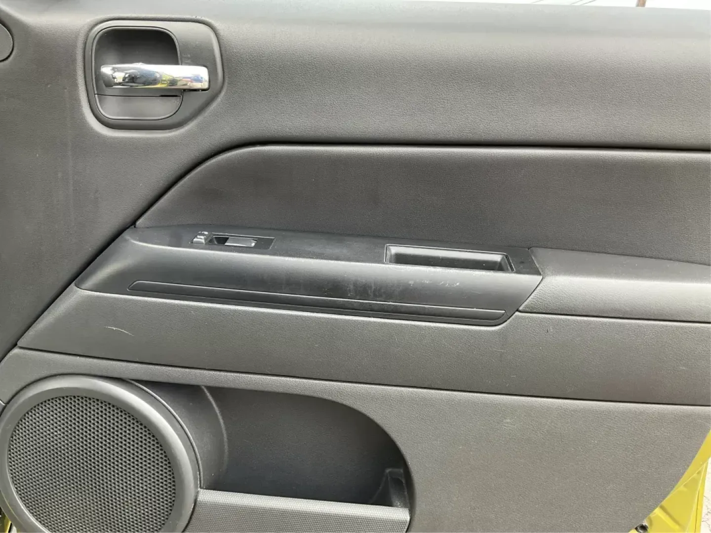 2012 Jeep Patriot Latitude 2WD (1C4NJPFA7CD) with an 2.0L L4 DOHC 16V engine, located at 401 Woodman Dr, Riverside, OH, 45431, (937) 908-9800, 39.760899, -84.123421 - 2012 Jeep Patriot Latitude 2WD - Photo#17