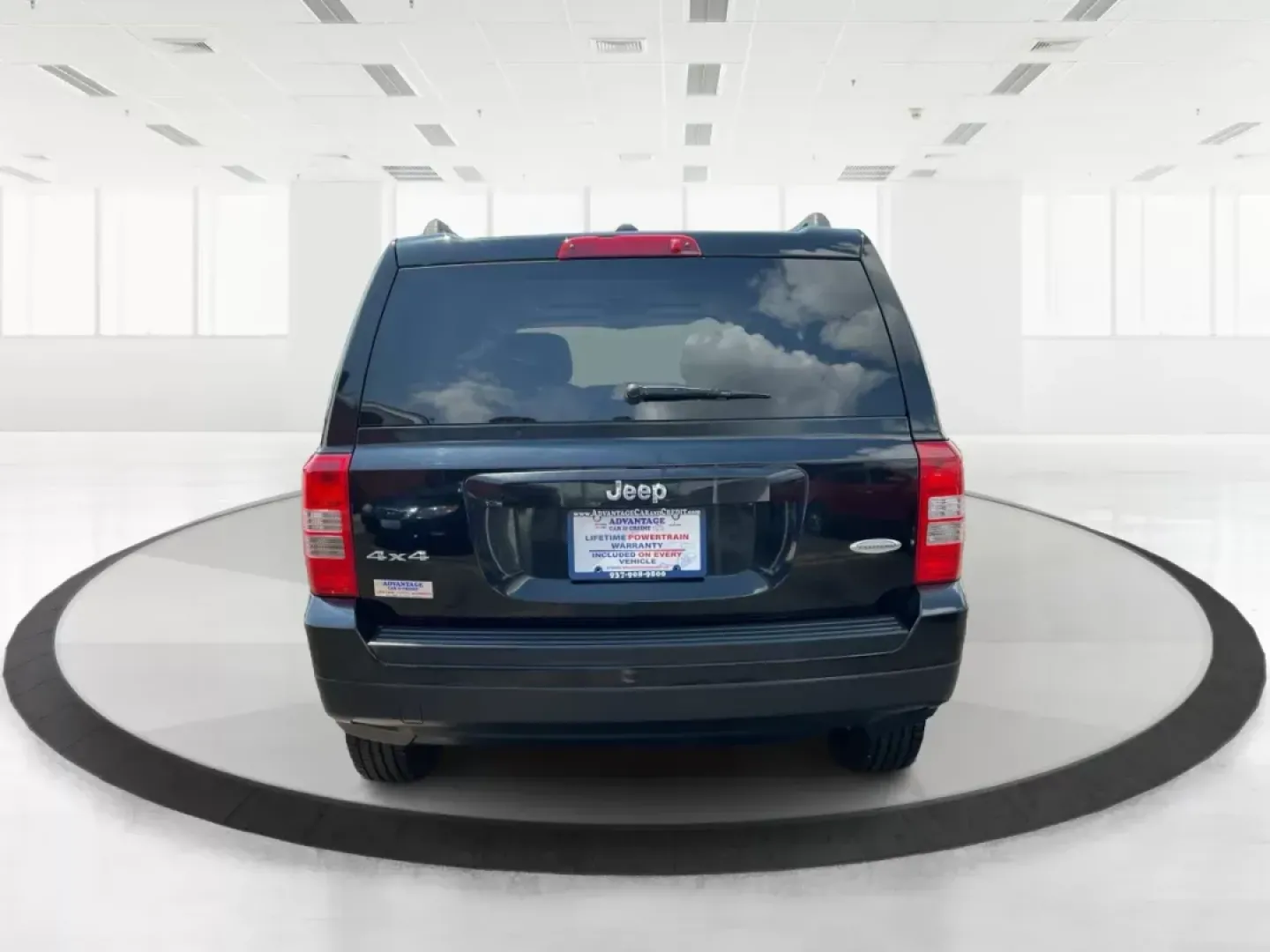 2012 Jeep Patriot Latitude (1C4NJRFB1CD) with an 2.4L I-4 DOHC engine, located at 1951 S Dayton Lakeview Rd., New Carlisle, OH, 45344, (937) 908-9800, 39.890999, -84.050255 - 2012 Jeep Patriot Latitude - Photo#3