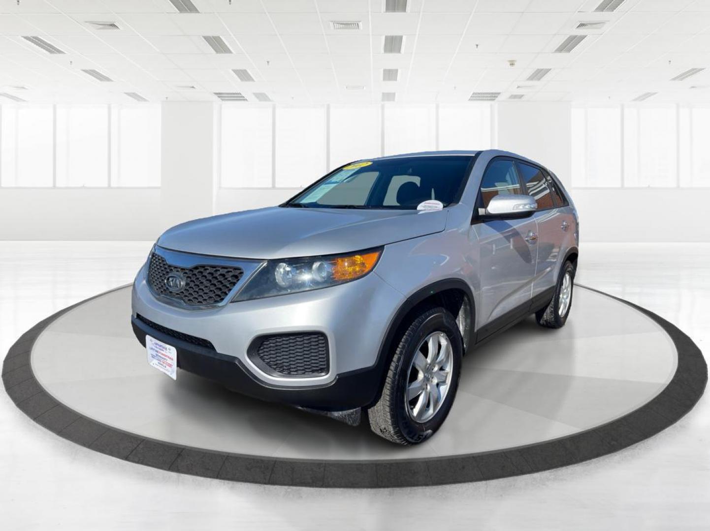 2012 Kia Sorento LX 2WD (5XYKT3A1XCG) with an 2.4L L4 DOHC 16V engine, 6-Speed Automatic transmission, located at 1099 N County Rd 25A , Troy, OH, 45373, (937) 908-9800, 40.057079, -84.212883 - One Owner - Photo#7