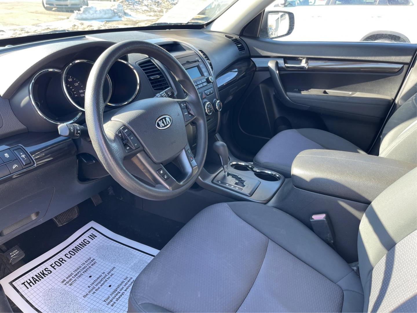 2012 Kia Sorento LX 2WD (5XYKT3A1XCG) with an 2.4L L4 DOHC 16V engine, 6-Speed Automatic transmission, located at 1099 N County Rd 25A , Troy, OH, 45373, (937) 908-9800, 40.057079, -84.212883 - One Owner - Photo#8
