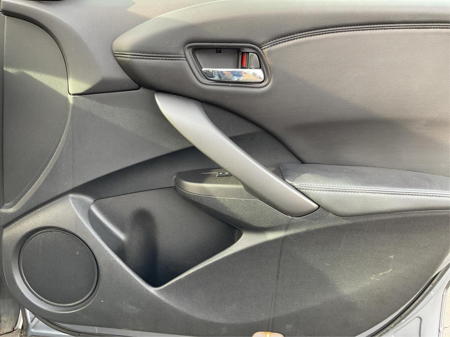 2013 Acura RDX Base (5J8TB4H39DL) with an Other engine, located at 8750 N County Rd 25A, Piqua, OH, 45356, (937) 908-9800, 40.164391, -84.232513 - 2013 Acura RDX Base - Photo#18