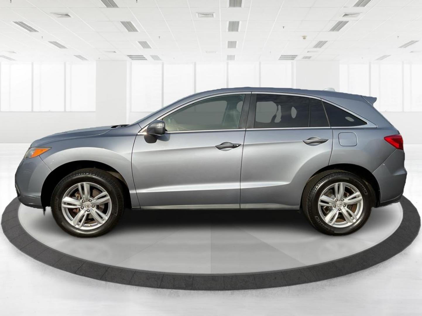 2013 Acura RDX Base (5J8TB4H39DL) with an Other engine, located at 8750 N County Rd 25A, Piqua, OH, 45356, (937) 908-9800, 40.164391, -84.232513 - 2013 Acura RDX Base - Photo#5