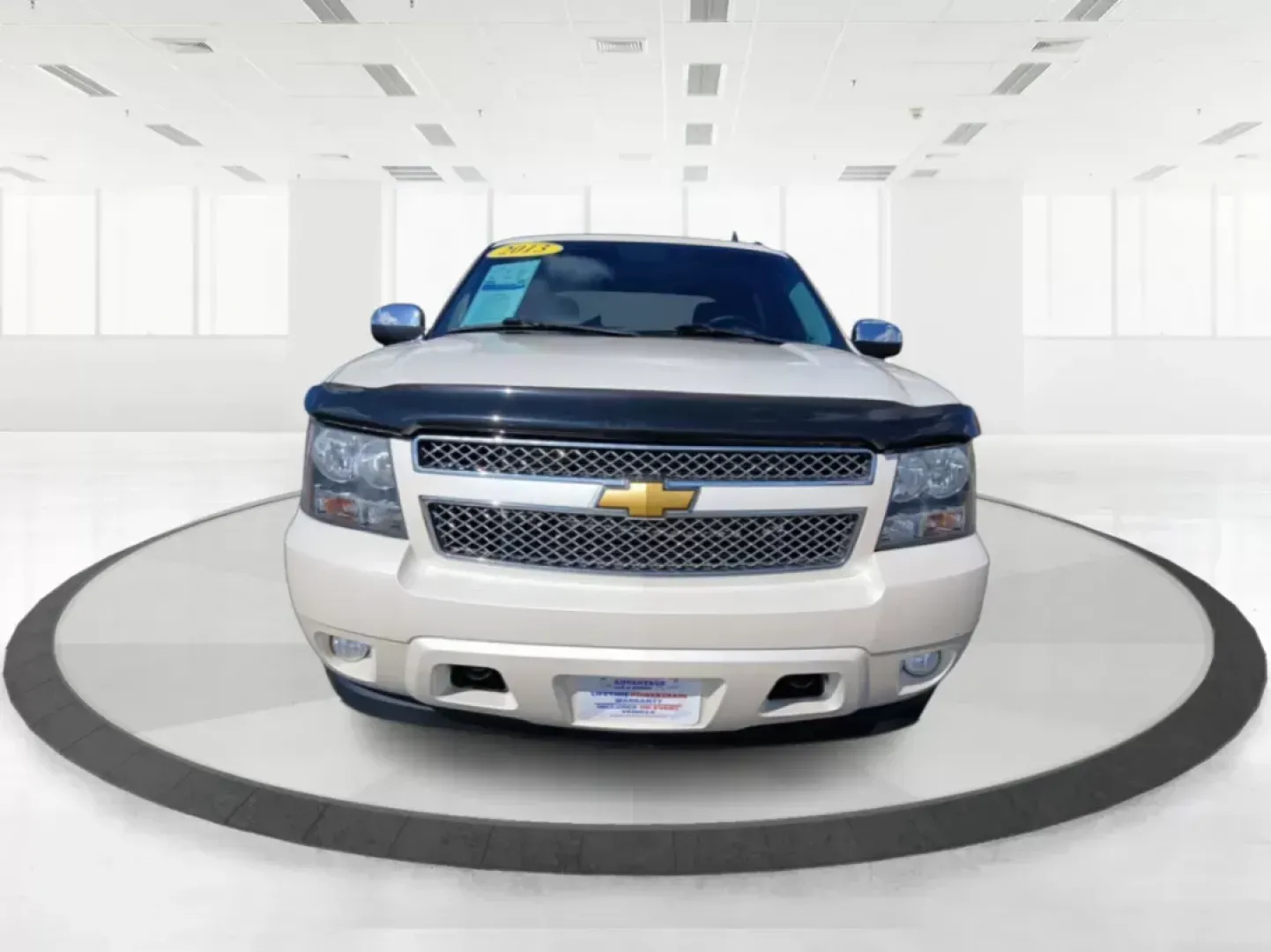 2013 Chevrolet Avalanche LTZ 4WD (3GNTKGE78DG) with an 5.3L V8 OHV 16V FFV engine, 4-Speed Automatic transmission, located at 8750 N County Rd 25A, Piqua, OH, 45356, (937) 908-9800, 40.164391, -84.232513 - 2013 Chevrolet Avalanche LTZ 4WD - Photo#7