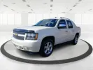 2013 Chevrolet Avalanche LTZ 4WD (3GNTKGE78DG) with an 5.3L V8 OHV 16V FFV engine, 4-Speed Automatic transmission, located at 8750 N County Rd 25A, Piqua, OH, 45356, (937) 908-9800, 40.164391, -84.232513 - 2013 Chevrolet Avalanche LTZ 4WD - Photo#8