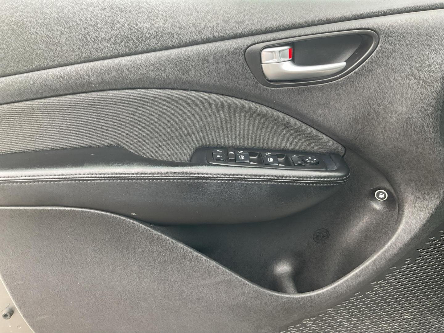 2013 Dodge Dart SXT (1C3CDFBA1DD) with an 2L I-4 DOHC engine, located at 1951 S Dayton Lakeview Rd., New Carlisle, OH, 45344, (937) 908-9800, 39.890999, -84.050255 - 2013 Dodge Dart SXT - Photo#17