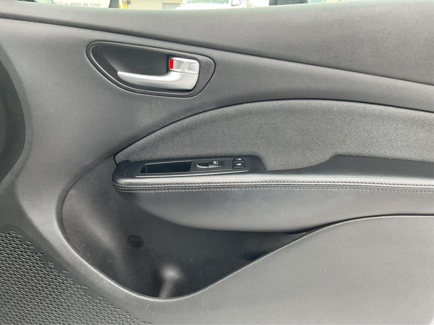 2013 Dodge Dart SXT (1C3CDFBA1DD) with an 2L I-4 DOHC engine, located at 1951 S Dayton Lakeview Rd., New Carlisle, OH, 45344, (937) 908-9800, 39.890999, -84.050255 - 2013 Dodge Dart SXT - Photo#18