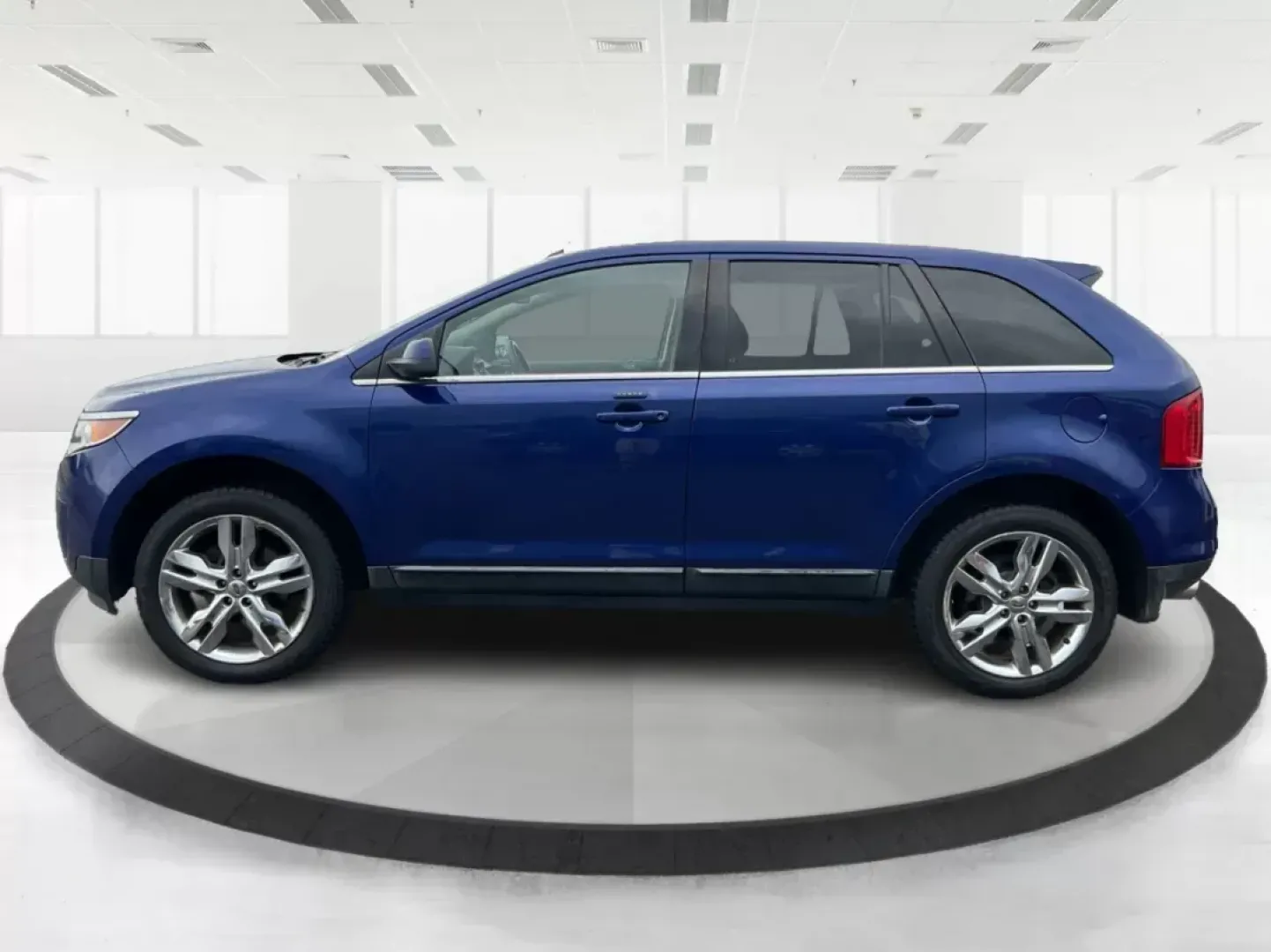 2013 Ford Edge Limited (2FMDK4KC6DB) with an 3.5L V-6 DOHC engine, located at 1184 Kauffman Ave, Fairborn, OH, 45324, (937) 908-9800, 39.807072, -84.030914 - 2013 Ford Edge Limited - Photo#5