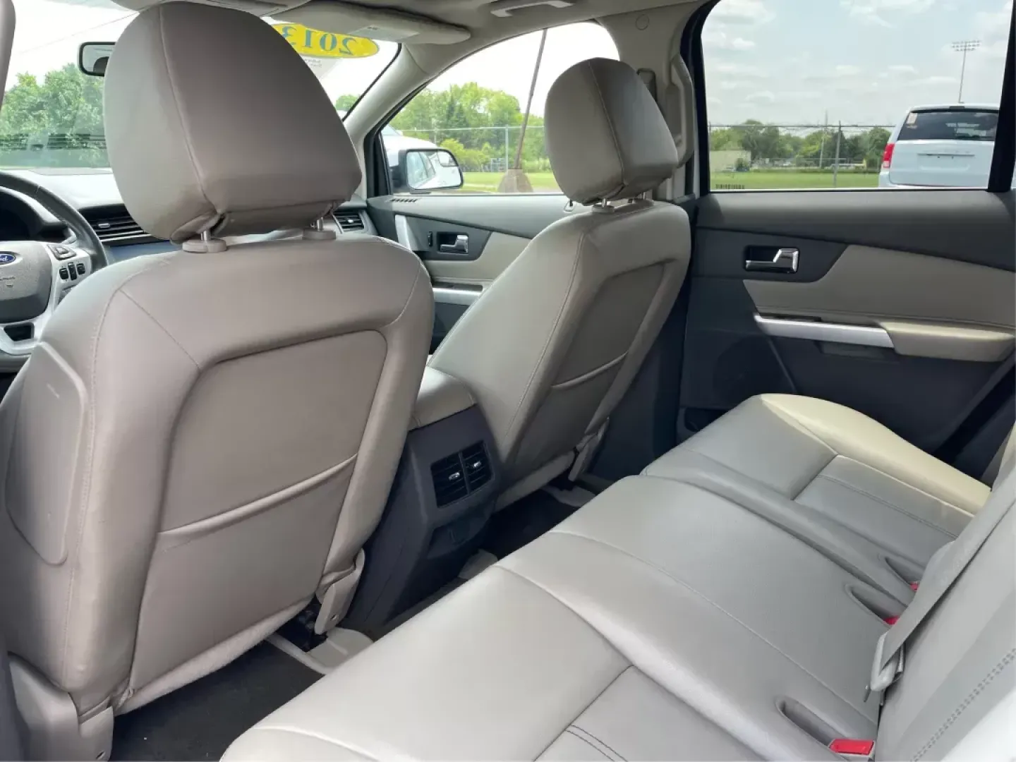 2013 Ford Edge Limited (2FMDK4KCXDB) with an 3.5L V-6 DOHC engine, located at 4508 South Dixie Dr, Moraine, OH, 45439, (937) 908-9800, 39.689976, -84.218452 - **Discover Your Next Adventure with the 2013 Ford Edge Limited at Advantage Car and Credit!**<br /> <br /> Are you ready to elevate your driving experience? Whether you're commuting to work, shuttling the kids to school, or planning weekend getaways, the 2013 Ford Edge Limited is the versatile SUV t - Photo#9