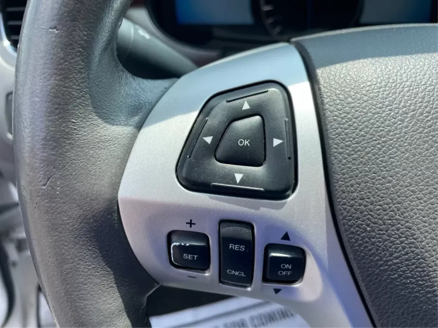 2013 Ford Edge Limited (2FMDK4KCXDB) with an 3.5L V-6 DOHC engine, located at 4508 South Dixie Dr, Moraine, OH, 45439, (937) 908-9800, 39.689976, -84.218452 - **Discover Your Next Adventure with the 2013 Ford Edge Limited at Advantage Car and Credit!**<br /> <br /> Are you ready to elevate your driving experience? Whether you're commuting to work, shuttling the kids to school, or planning weekend getaways, the 2013 Ford Edge Limited is the versatile SUV t - Photo#15