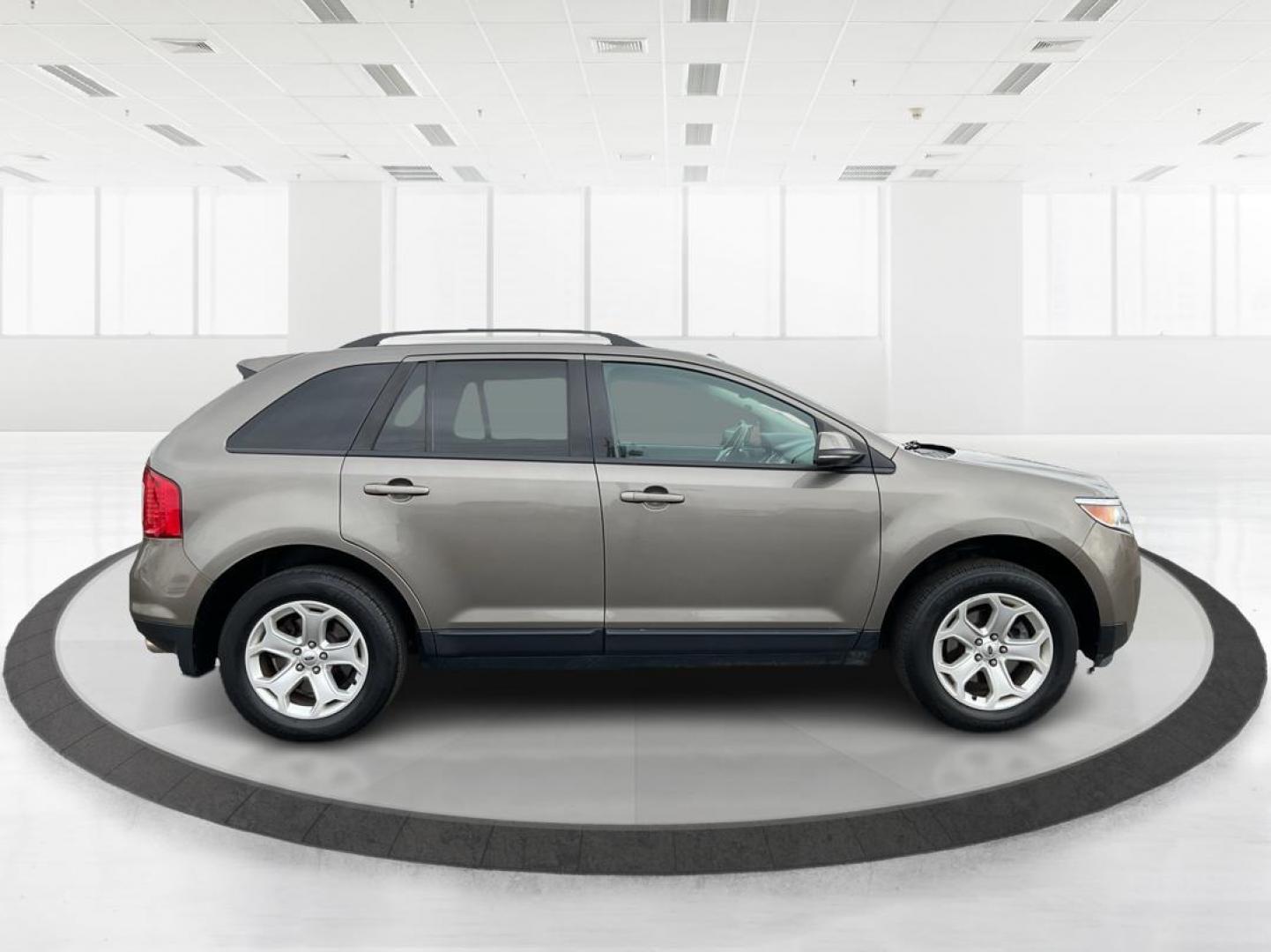 2013 Ford Edge SEL (2FMDK4JC0DB) with an 3.5L V-6 DOHC engine, located at 4508 South Dixie Dr, Moraine, OH, 45439, (937) 908-9800, 39.689976, -84.218452 - 2013 Ford Edge SEL - Photo#1