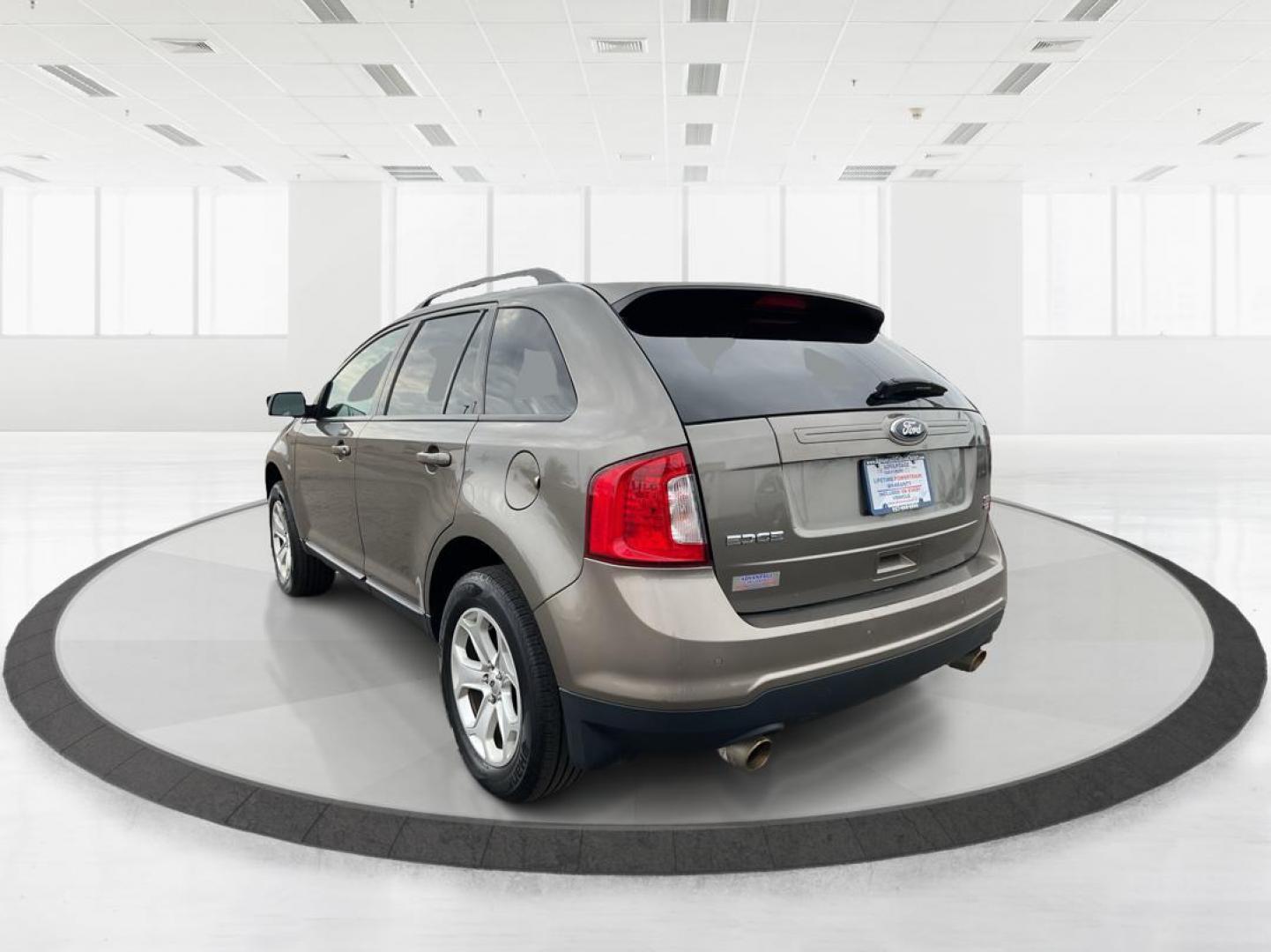 2013 Ford Edge SEL (2FMDK4JC0DB) with an 3.5L V-6 DOHC engine, located at 4508 South Dixie Dr, Moraine, OH, 45439, (937) 908-9800, 39.689976, -84.218452 - 2013 Ford Edge SEL - Photo#3