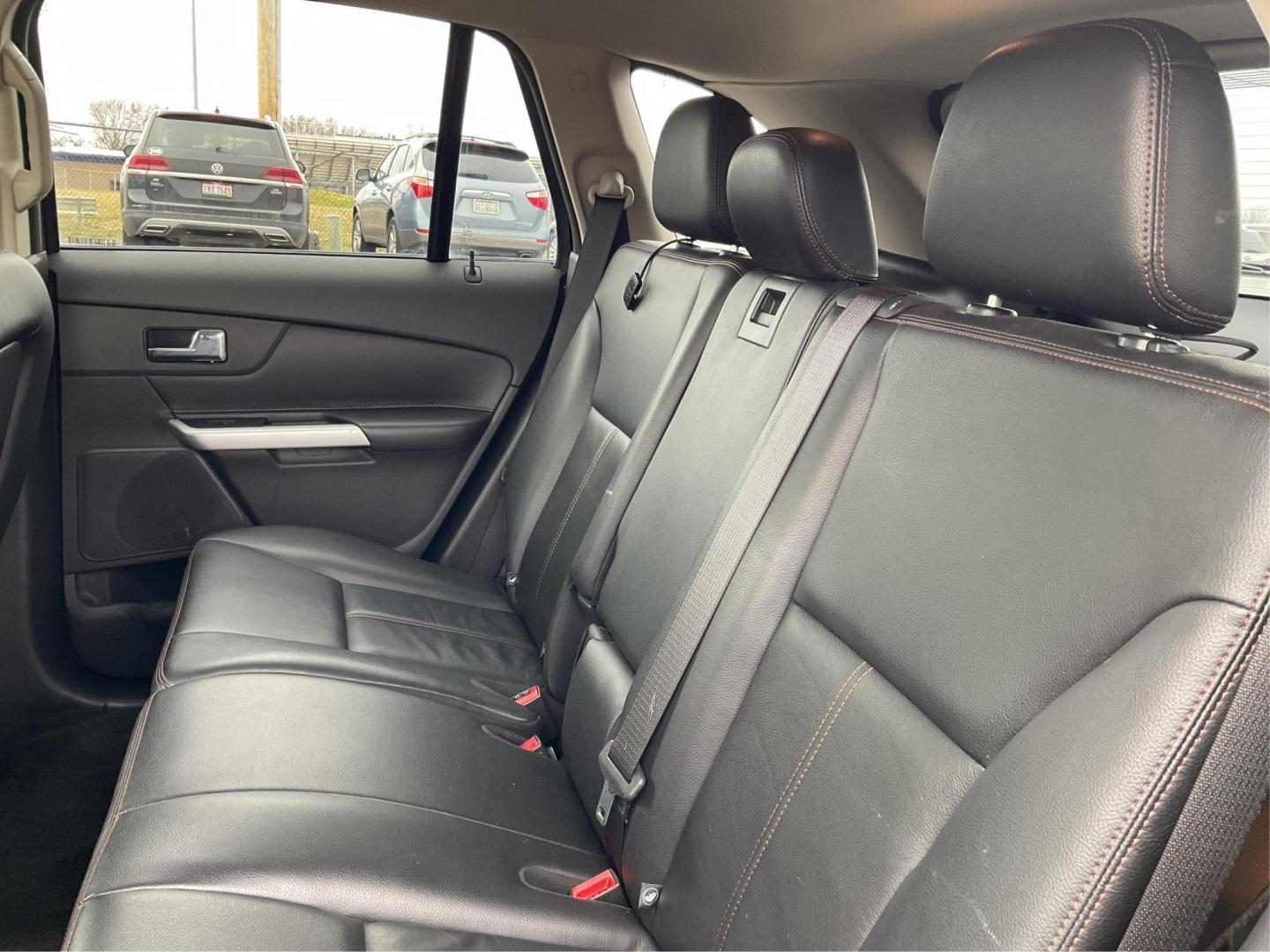 2013 Ford Edge SEL (2FMDK4JC0DB) with an 3.5L V-6 DOHC engine, located at 4508 South Dixie Dr, Moraine, OH, 45439, (937) 908-9800, 39.689976, -84.218452 - 2013 Ford Edge SEL - Photo#8