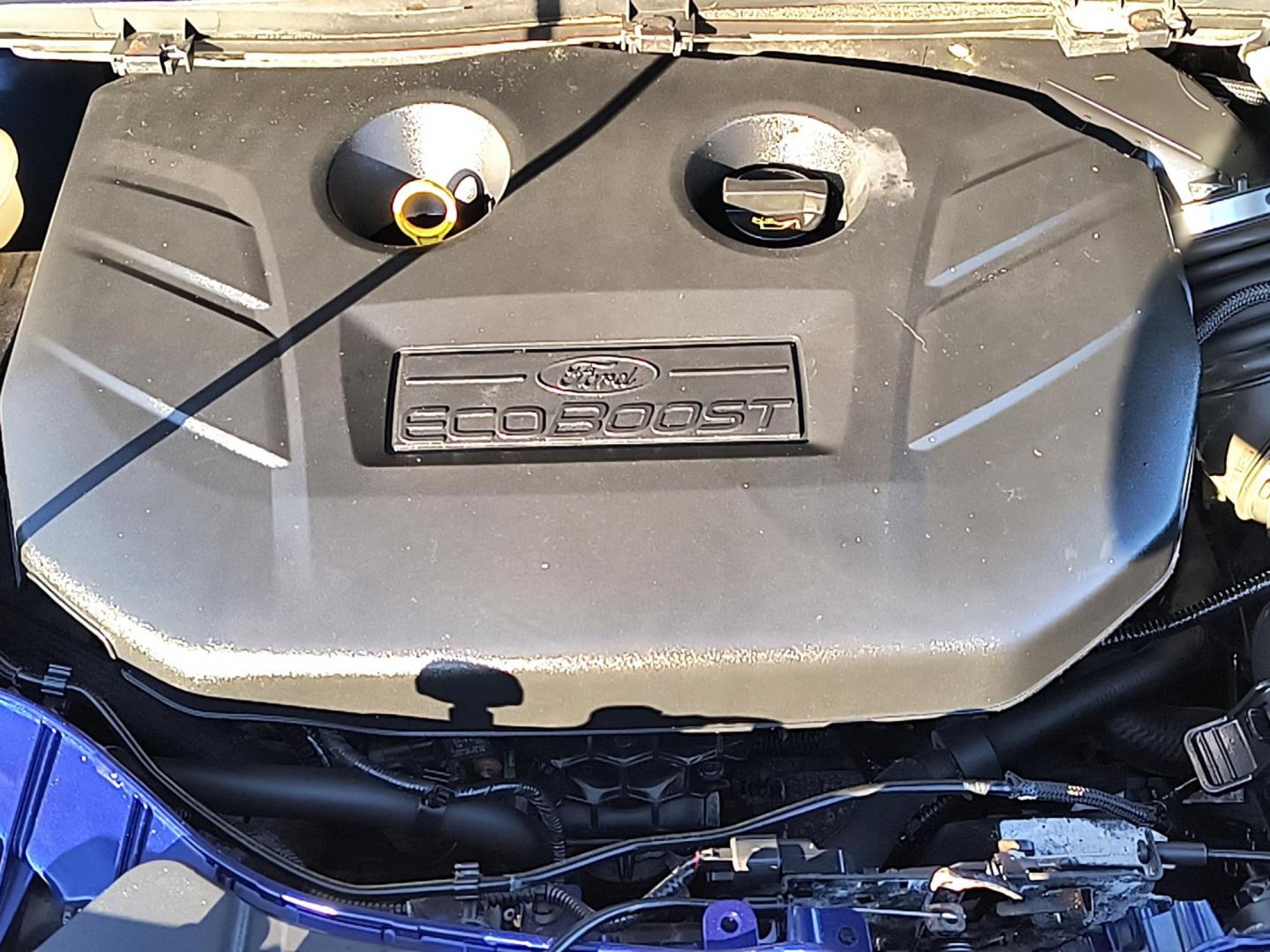 2013 Ford Escape SEL FWD (1FMCU0H99DU) with an 2.0L L4 DOHC 16V engine, 6-Speed Automatic transmission, located at 1099 N County Rd 25A , Troy, OH, 45373, (937) 908-9800, 40.057079, -84.212883 - 2013 Ford Escape SEL FWD - Photo#10
