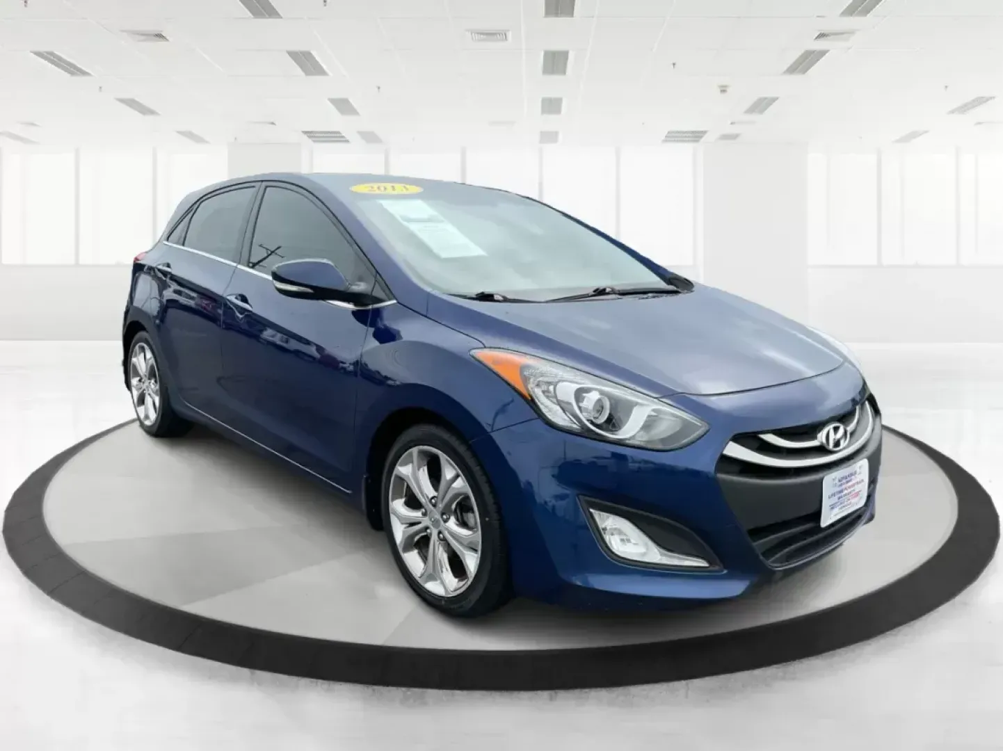 2013 Hyundai Elantra GT Base (KMHD35LE4DU) with an Other engine, located at 4508 South Dixie Dr, Moraine, OH, 45439, (937) 908-9800, 39.689976, -84.218452 - ### Discover Your Next Adventure with the 2013 Hyundai Elantra GT at Advantage Car and Credit!<br /> <br /> Are you looking for a reliable vehicle that enhances your daily commute and weekend getaways? Look no further than the 2013 Hyundai Elantra GT, available now at Advantage Car and Credit in Fai - Photo#0