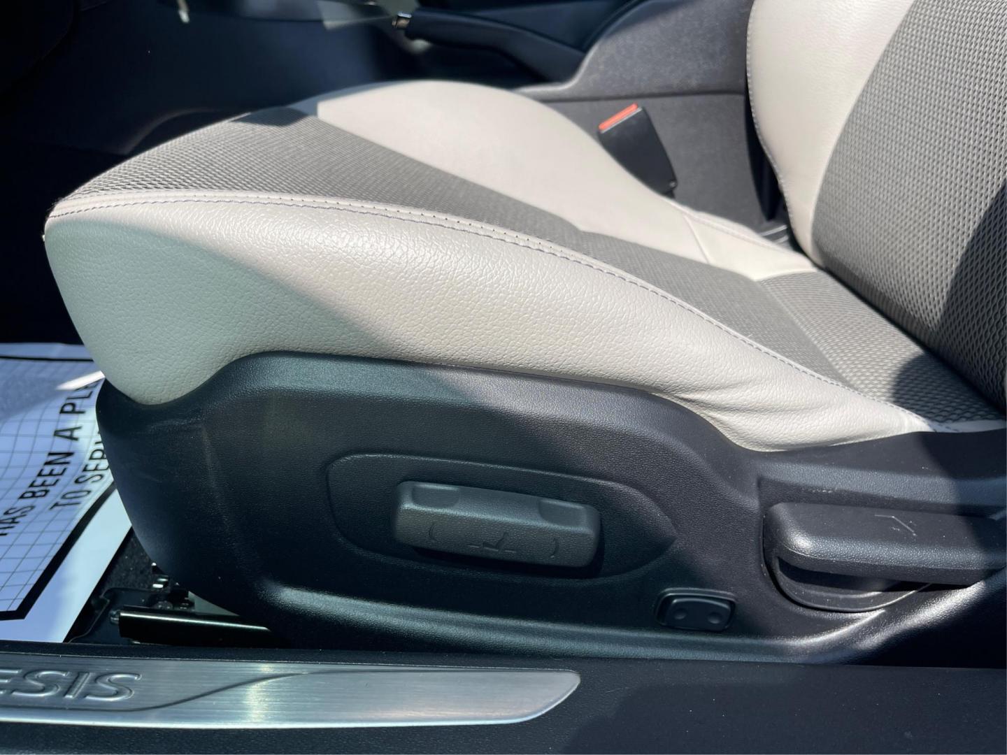2013 Hyundai Genesis Coupe 2.0T Premium (KMHHT6KD1DU) with an Theta 2L I-4 DOHC engine, located at 1099 N County Rd 25A , Troy, OH, 45373, (937) 908-9800, 40.057079, -84.212883 - 2013 Hyundai Genesis Coupe 2.0T Premium - Photo#16