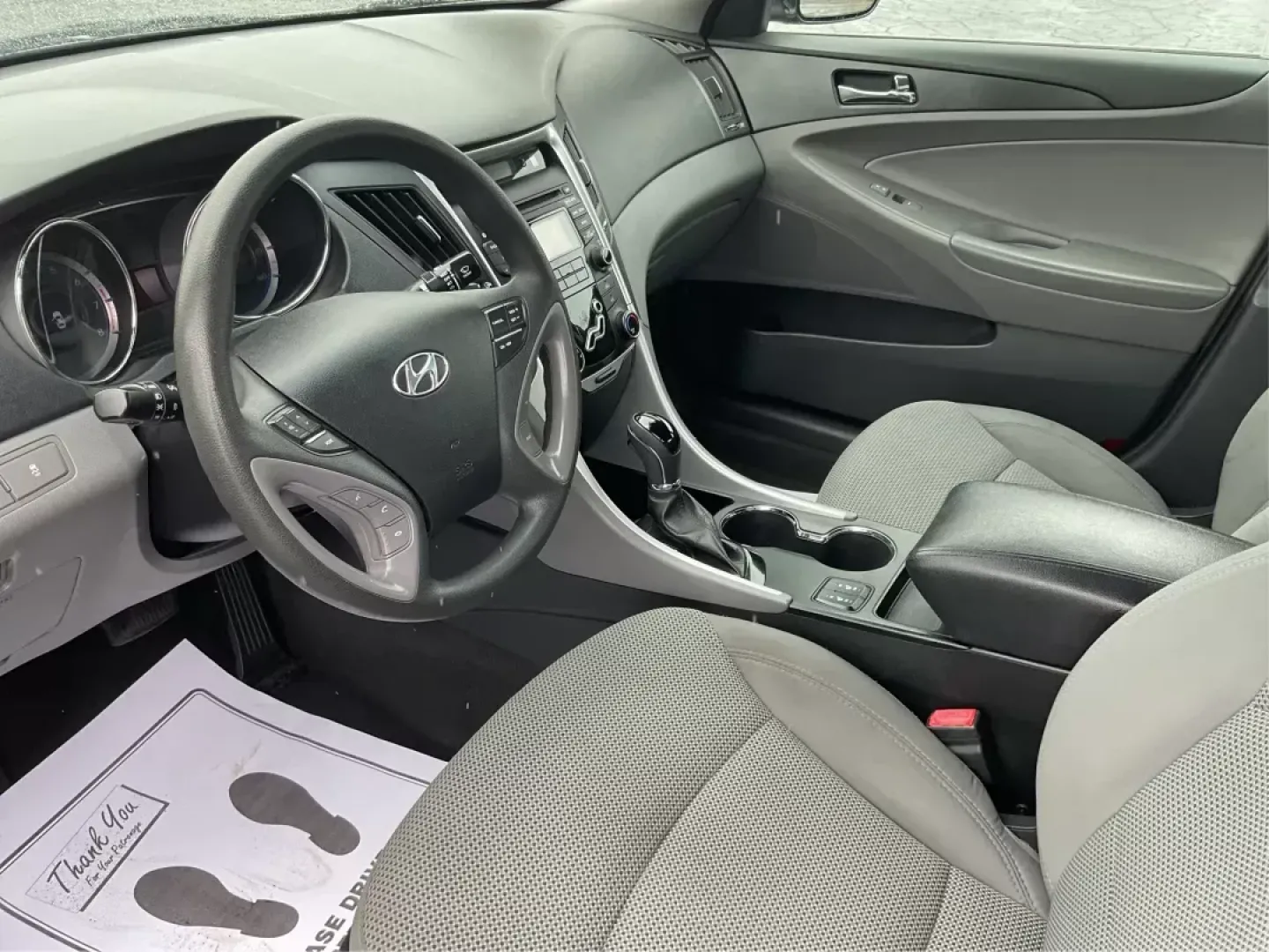 2013 Gray Hyundai Sonata GLS (5NPEB4AC5DH) with an 2.4L L4 DOHC 16V engine, 6-Speed Automatic transmission, located at 8750 N County Rd 25A, Piqua, OH, 45356, (937) 908-9800, 40.164391, -84.232513 - **Embrace the Open Road with the 2013 Hyundai Sonata A Perfect Companion for Life's Journeys!**<br /> <br /> Are you in the market for an affordable, reliable vehicle that can seamlessly adapt to your lifestyle? Look no further than the 2013 Hyundai Sonata, priced competitively at just $13,995! Thi - Photo#8