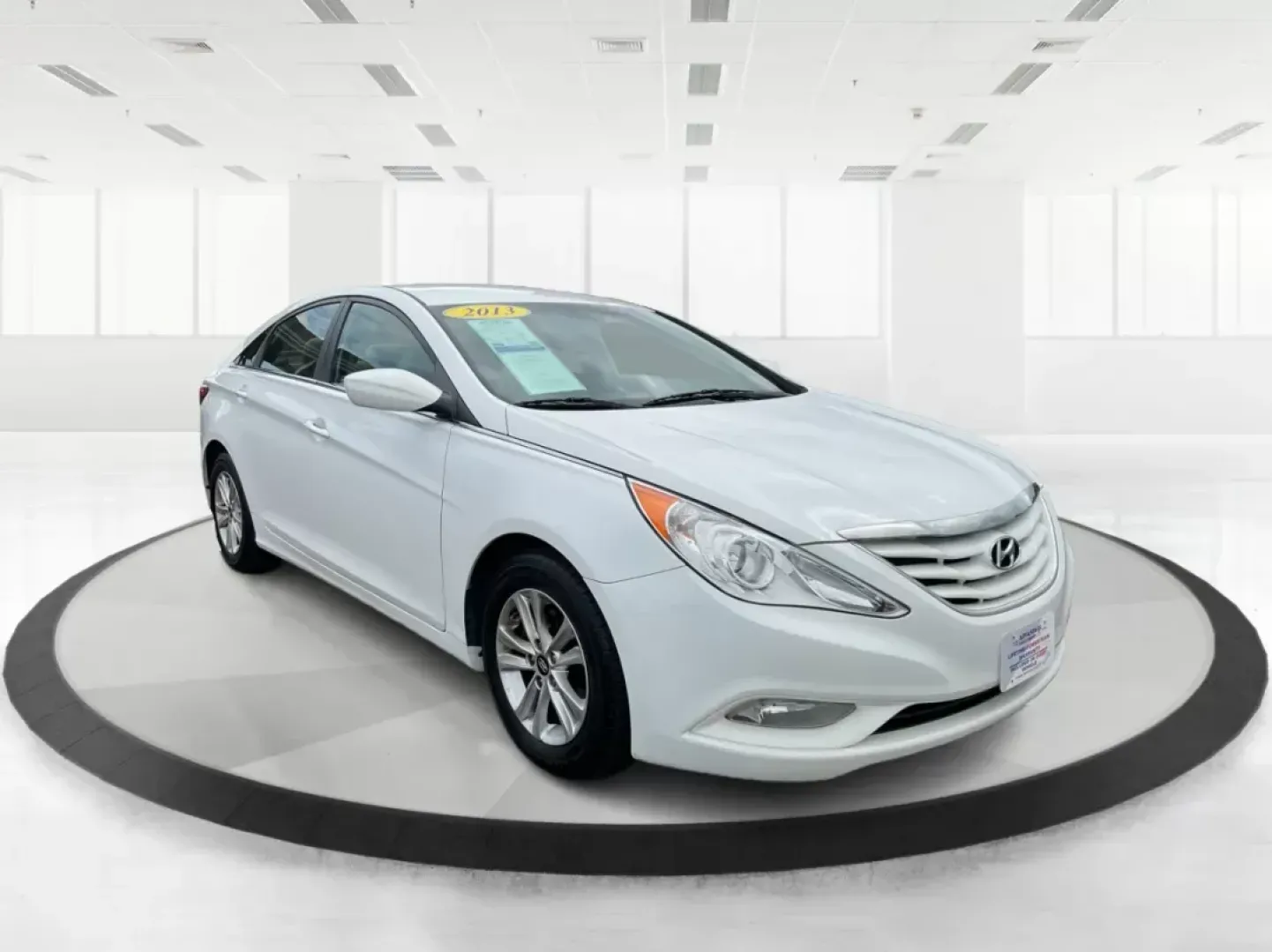 2013 Hyundai Sonata GLS (5NPEB4ACXDH) with an 2.4L I-4 gasoline direct injection engine, located at 1951 S Dayton Lakeview Rd., New Carlisle, OH, 45344, (937) 908-9800, 39.890999, -84.050255 - 2013 Hyundai Sonata GLS - Photo#0
