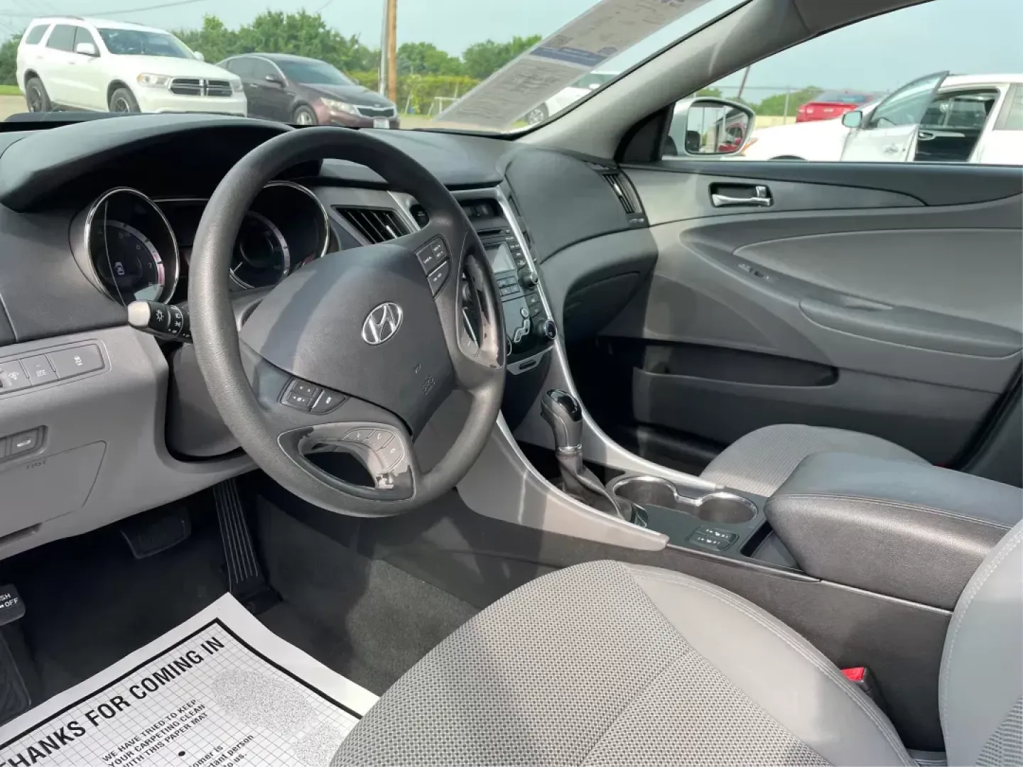 2013 Hyundai Sonata GLS (5NPEB4AC1DH) with an 2.4L I-4 gasoline direct injection engine, located at 8750 N County Rd 25A, Piqua, OH, 45356, (937) 908-9800, 40.164391, -84.232513 - One Owner - Photo#8