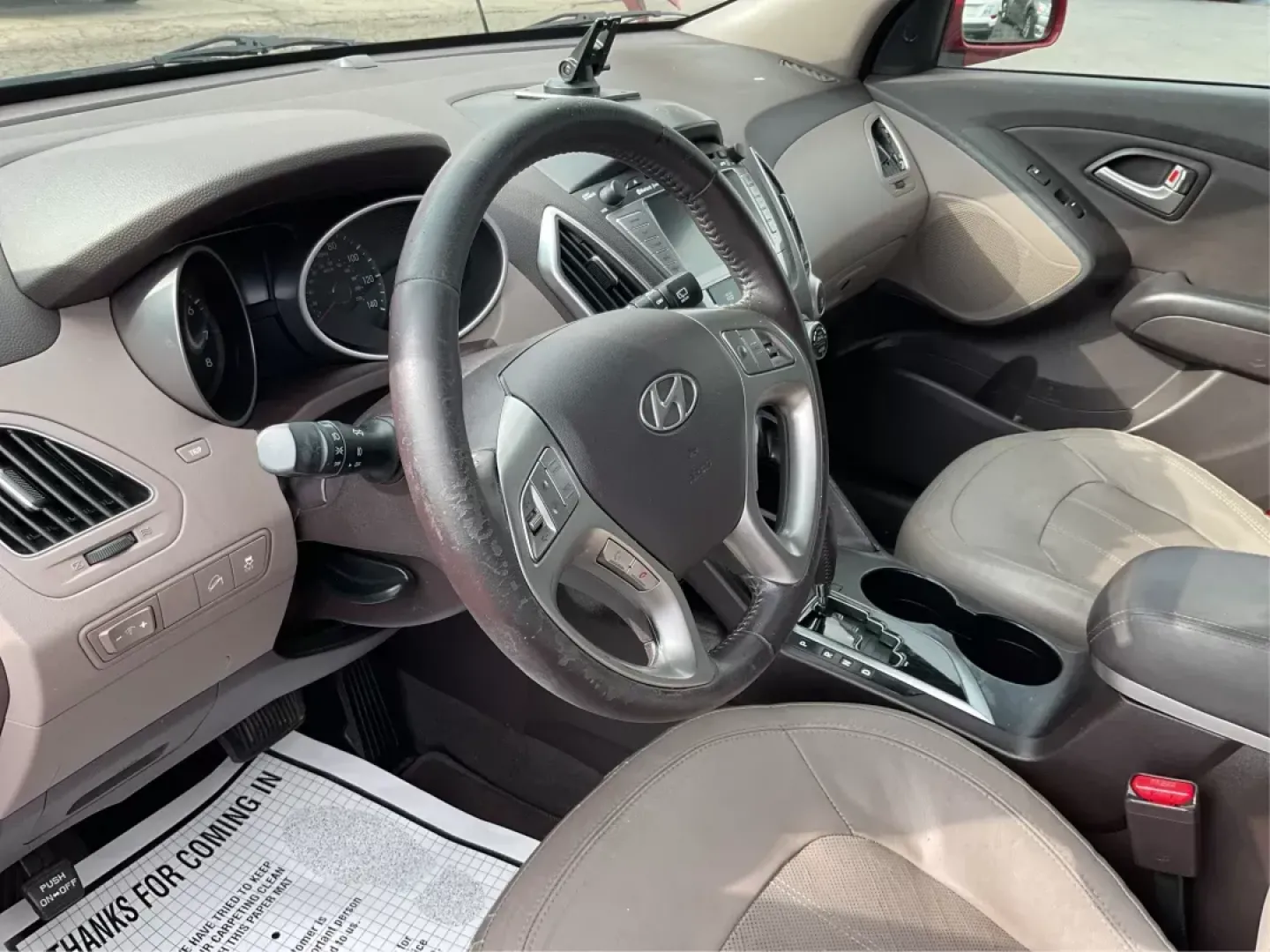 2013 Hyundai Tucson Limited (KM8JU3AC4DU) with an Theta II 2.4L I-4 DOHC engine, located at 1099 N County Rd 25A , Troy, OH, 45373, (937) 908-9800, 40.057079, -84.212883 - 2013 Hyundai Tucson Limited - Photo#8