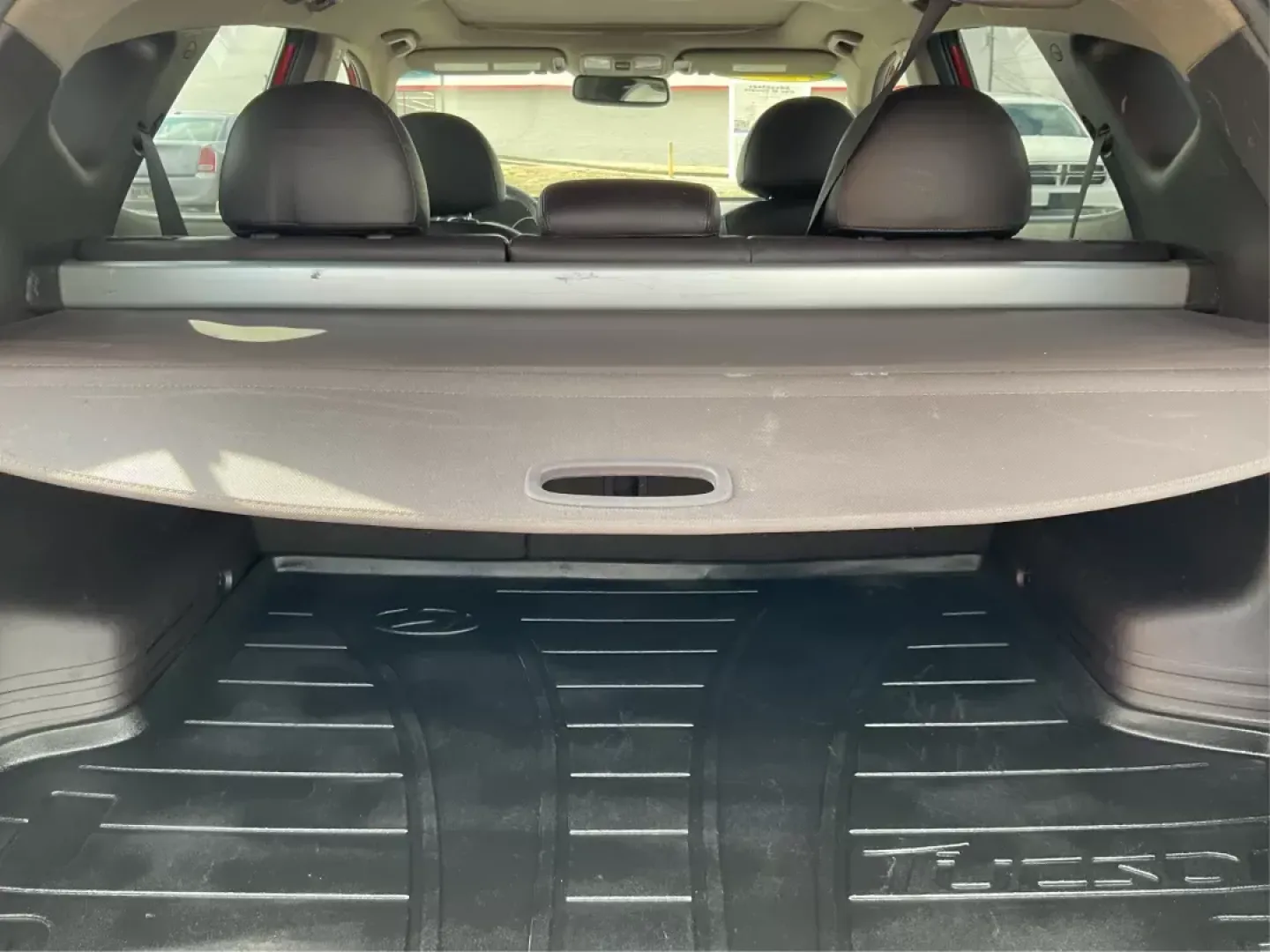 2013 Hyundai Tucson Limited (KM8JU3AC4DU) with an Theta II 2.4L I-4 DOHC engine, located at 1099 N County Rd 25A , Troy, OH, 45373, (937) 908-9800, 40.057079, -84.212883 - 2013 Hyundai Tucson Limited - Photo#11