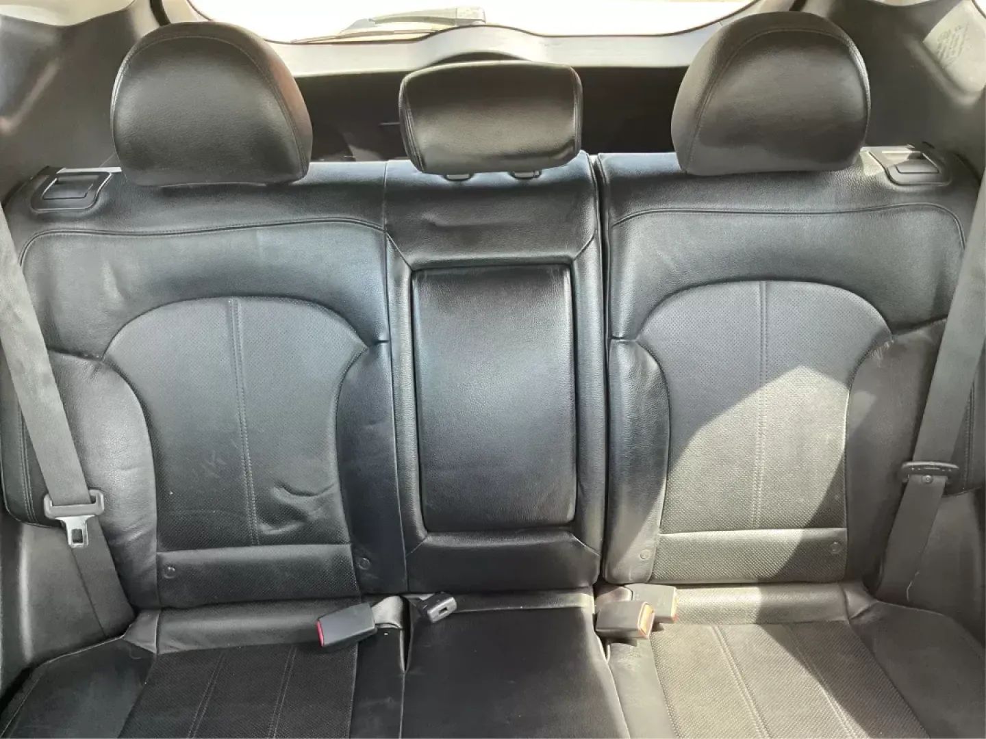 2013 Hyundai Tucson Limited (KM8JUCAC4DU) with an Other engine, located at 1184 Kauffman Ave, Fairborn, OH, 45324, (937) 908-9800, 39.807072, -84.030914 - 2013 Hyundai Tucson Limited - Photo#13