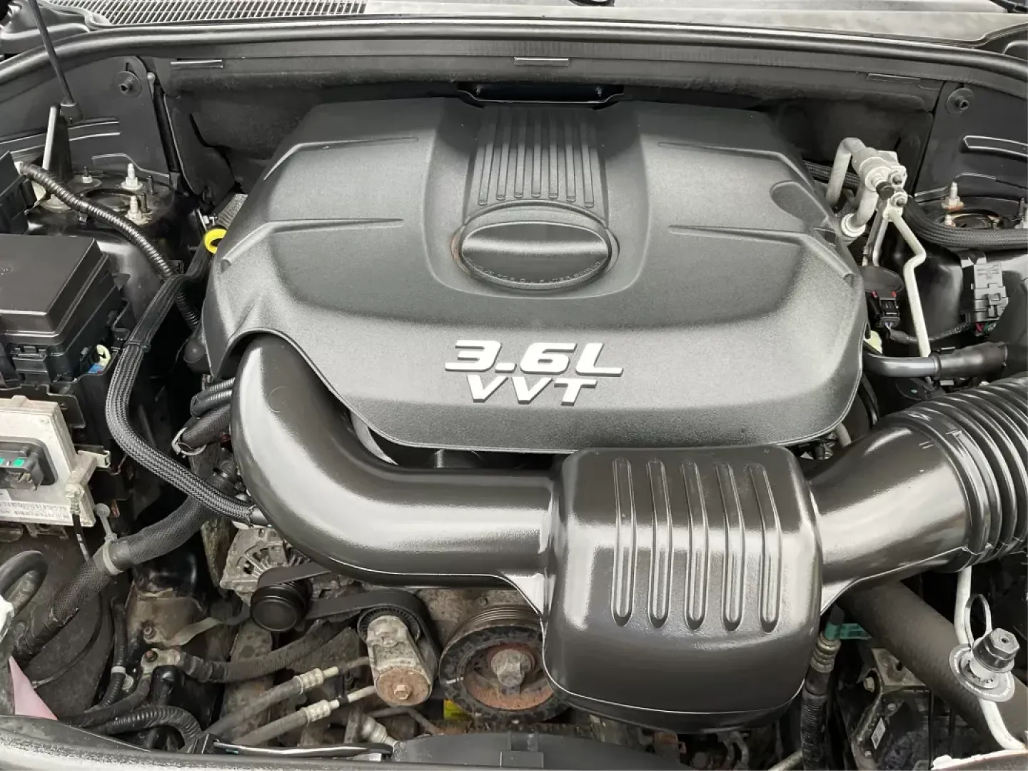 2013 Jeep Grand Cherokee Laredo (1C4RJFAGXDC) with an Other engine, located at 8750 N County Rd 25A, Piqua, OH, 45356, (937) 908-9800, 40.164391, -84.232513 - 2013 Jeep Grand Cherokee Laredo - Photo#11