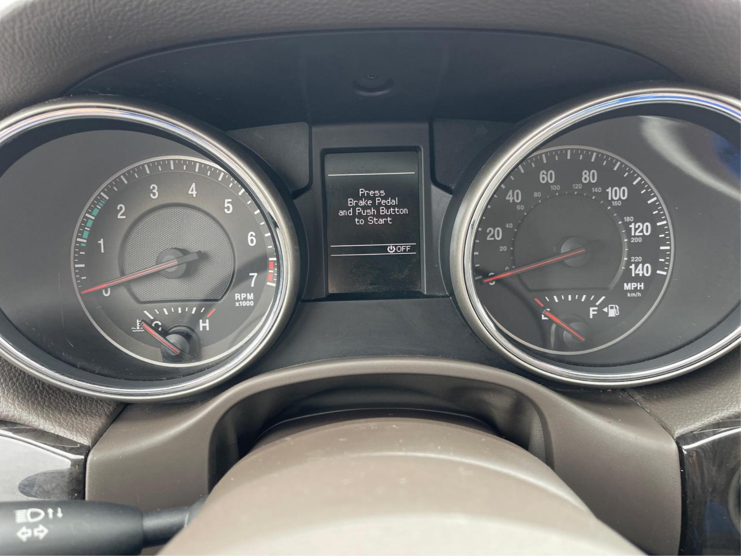 2013 Jeep Grand Cherokee Laredo (1C4RJFAG8DC) with an 3.6L V-6 DOHC engine, located at 880 E. National Road, Vandalia, OH, 45377, (937) 908-9800, 39.891918, -84.183594 - 2013 Jeep Grand Cherokee Laredo - Photo#14